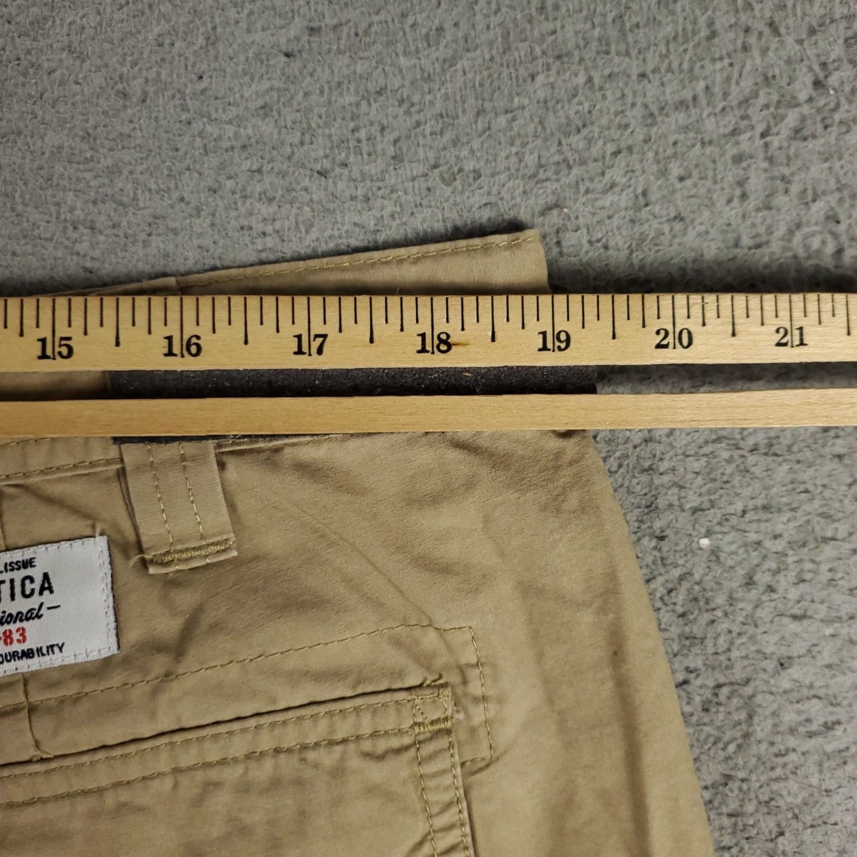 Nautica VINTAGE Nautica Cargo Shorts Men Size 38 Beige Casual Outdoor Summer Size US 38 / EU 54 - 7 Thumbnail