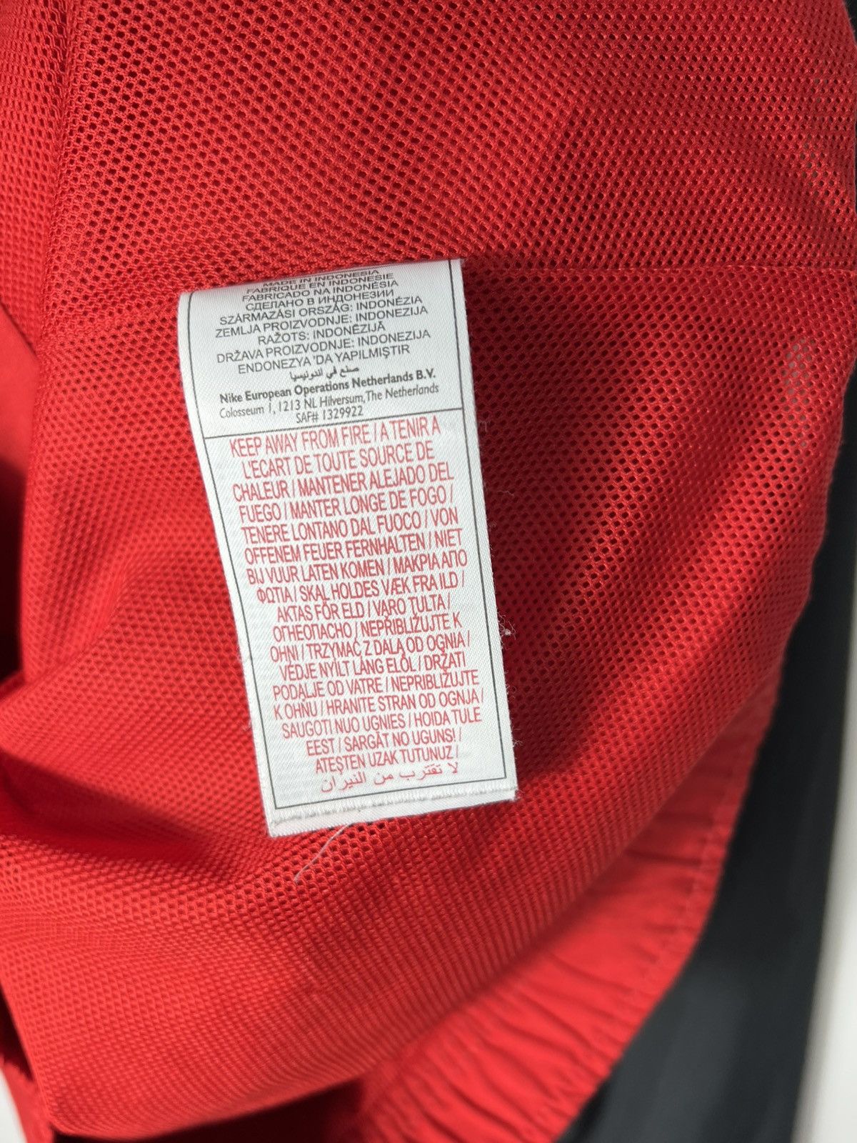 Nike Vintage y2k sk8 00s Nike Nylon Track Suit Jackets and Pants Size US L / EU 52-54 / 3 - 7 Thumbnail