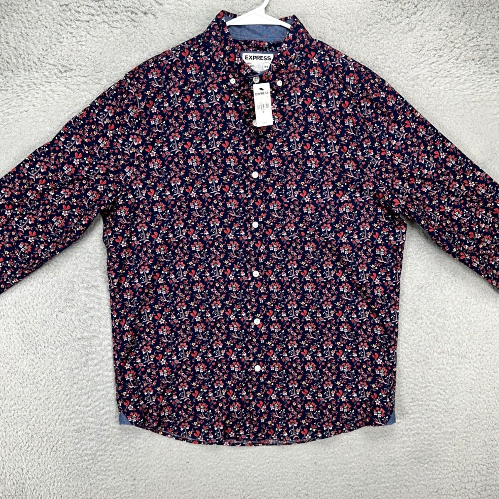 Express Express Button-Up Shirt Mens Medium Navy Blue Red Floral Short Sleeve NEW Size US M / EU 48-50 / 2 - 3 Thumbnail
