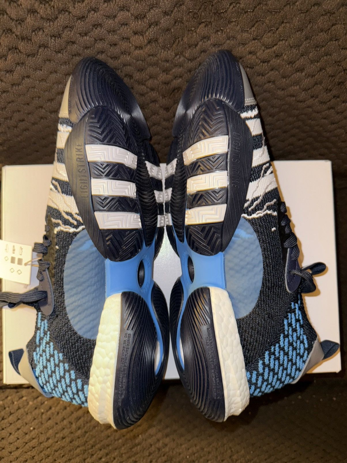 Adidas Adidas Trae Young 2 “Supernatural” low tops, 9.5men, DS NEW Size US 9.5 / EU 42-43 - 17 Thumbnail