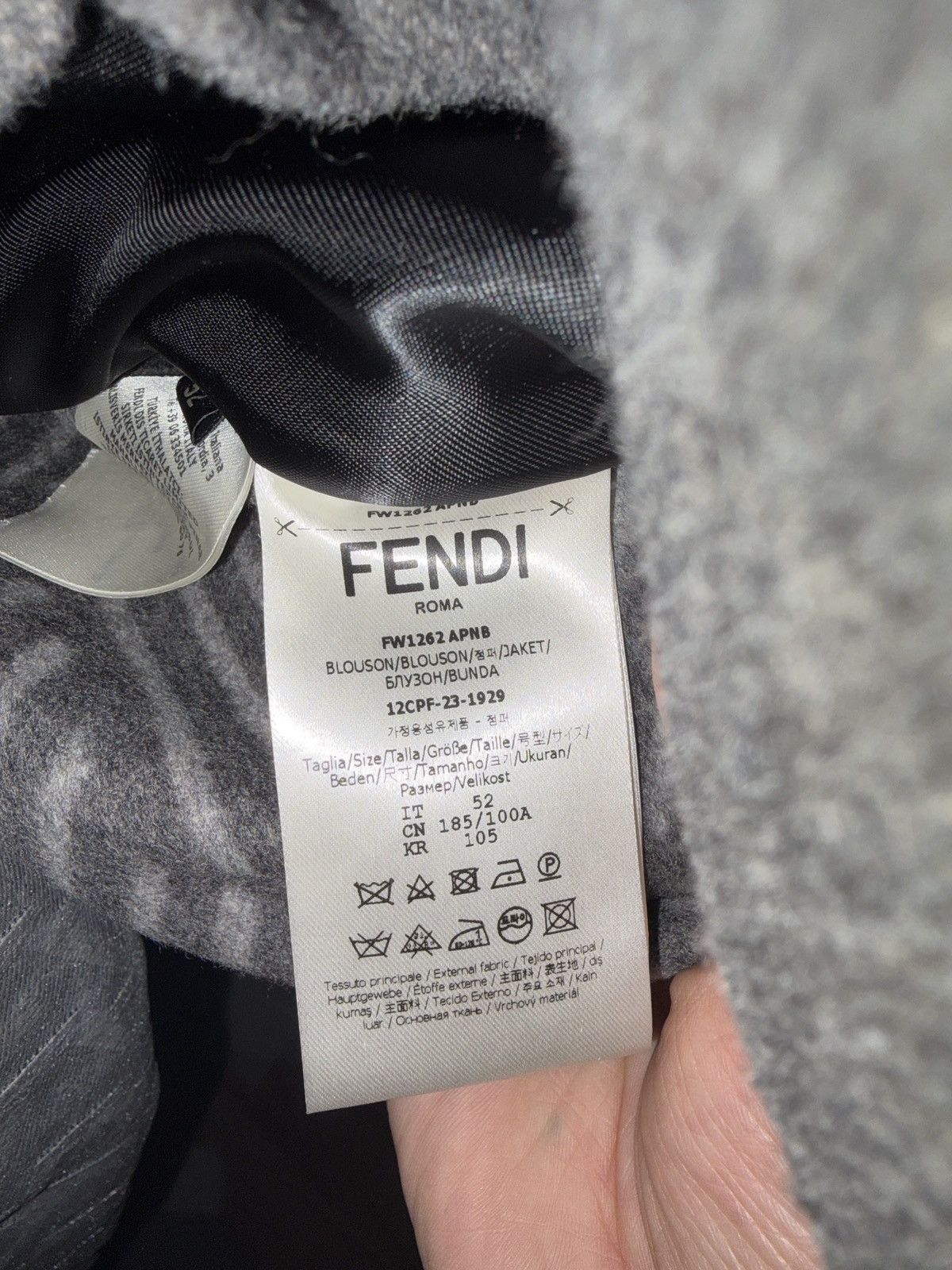 Fendi Fendi Runway Wool Coat with Cape Design Size US L / EU 52-54 / 3 - 12 Thumbnail