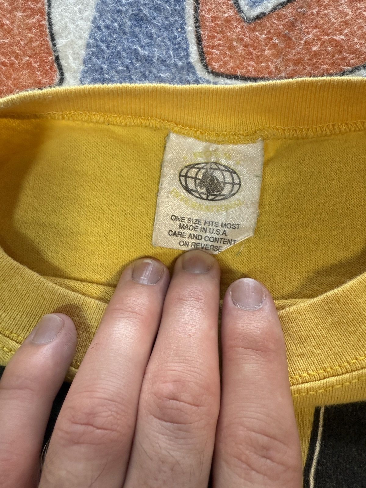 Vintage Vintage Minnesota beach club tee Size US L / EU 52-54 / 3 - 3 Thumbnail