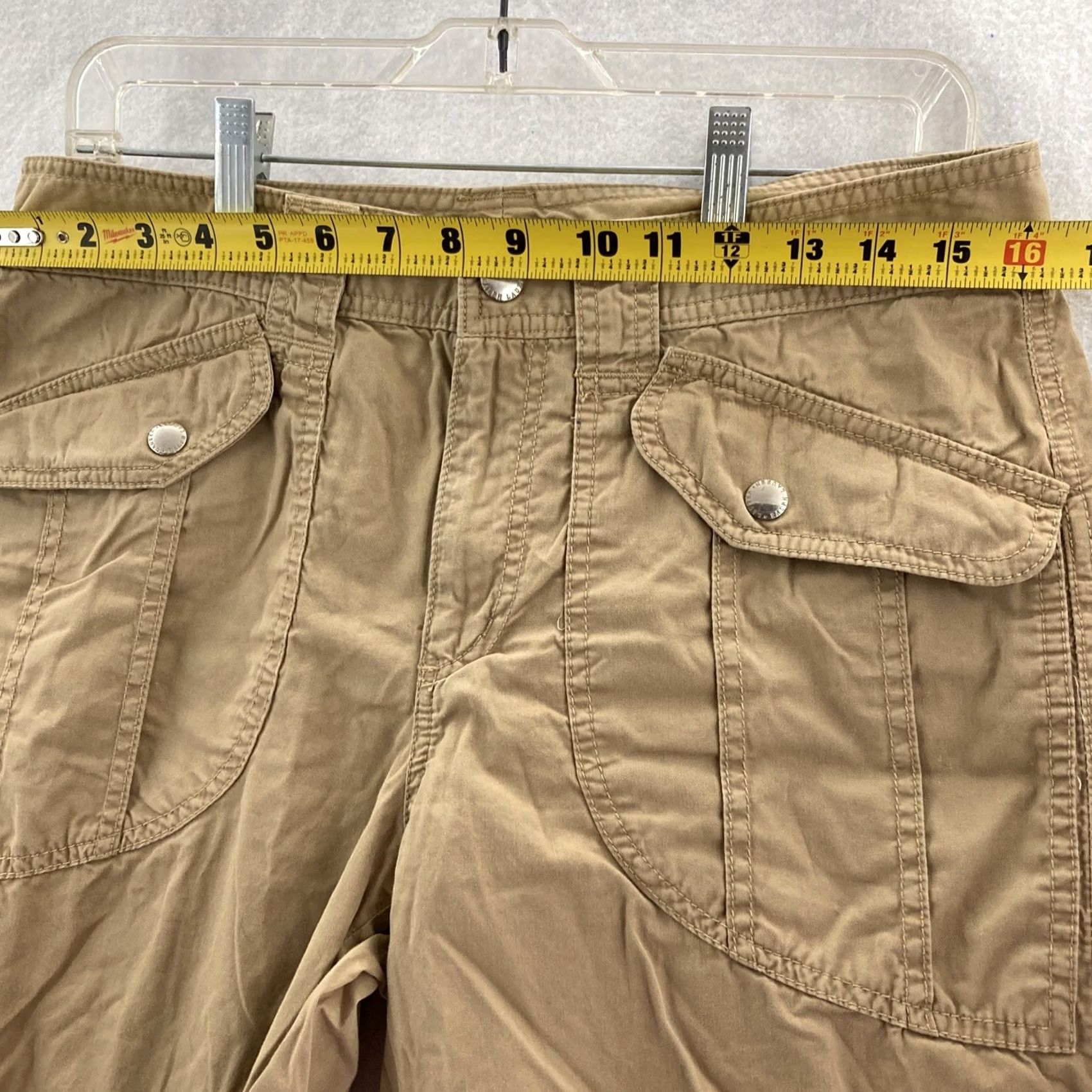 Ralph Lauren Lauren Ralph Lauren Shorts Womens 8 Bermuda Casual Khaki Beige 100% Cotton Pockets Hiking Size 24" / US 00 / IT 34 - 3 Thumbnail