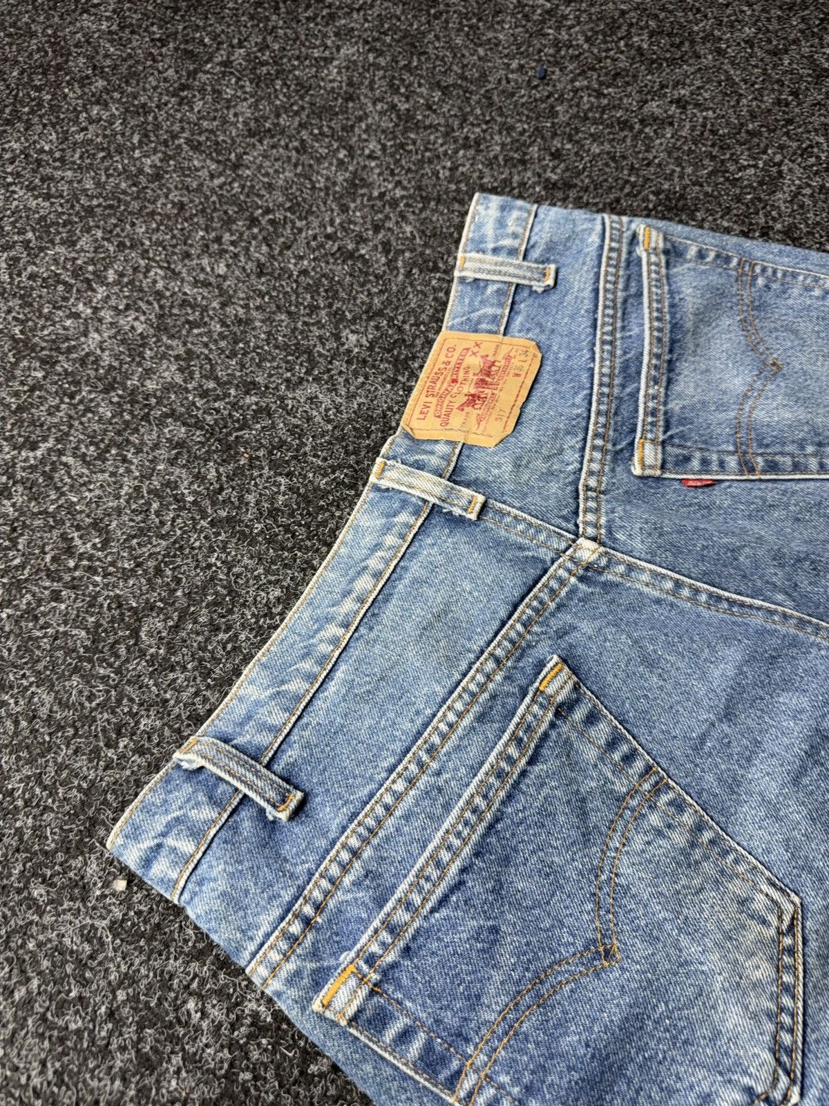 Levi's Vintage Clothing Archive Vintage 90s Levi’s 517 Made in USA Bootcut Jeans Size US 35 - 25 Thumbnail