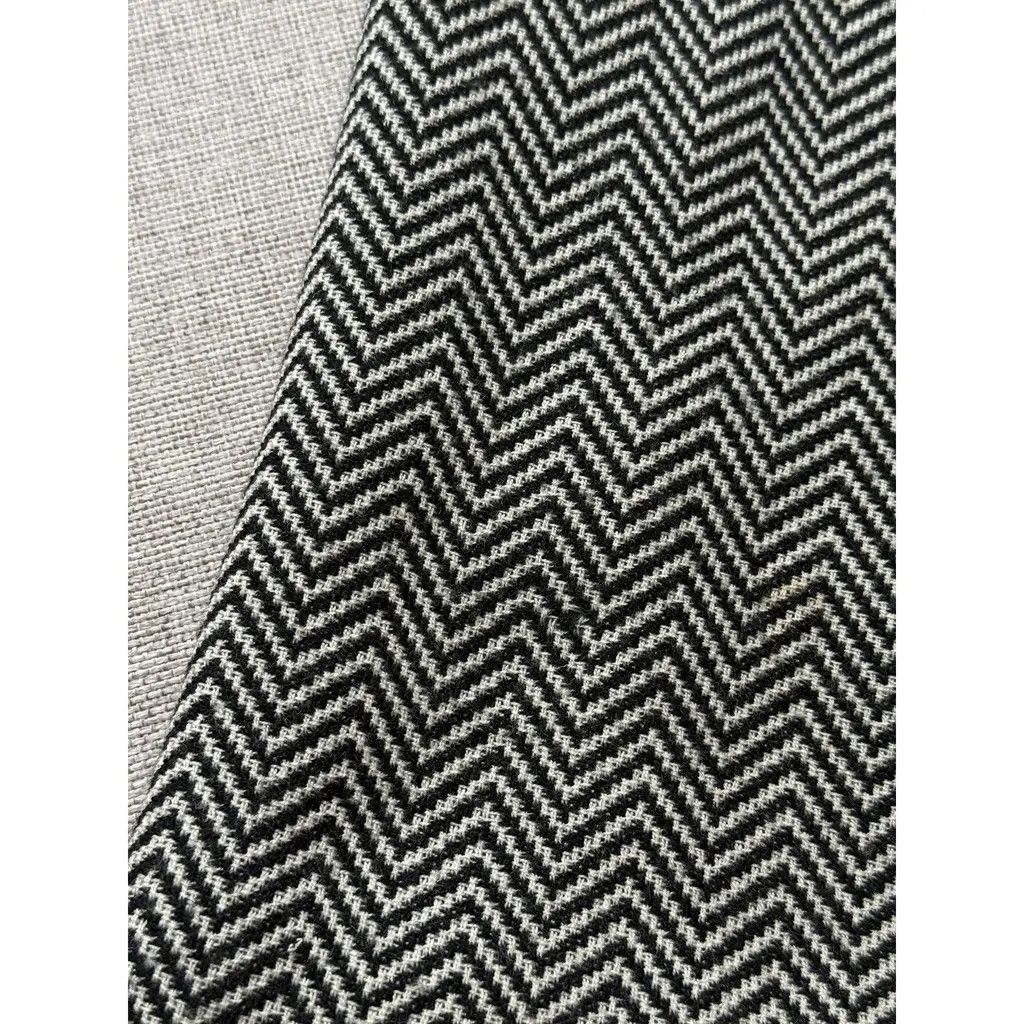 Dolce & Gabbana D&G Black White Herringbone Blazer & Pencil Skirt Set IT44 Size 30" / US 8 / IT 44 - 9 Thumbnail