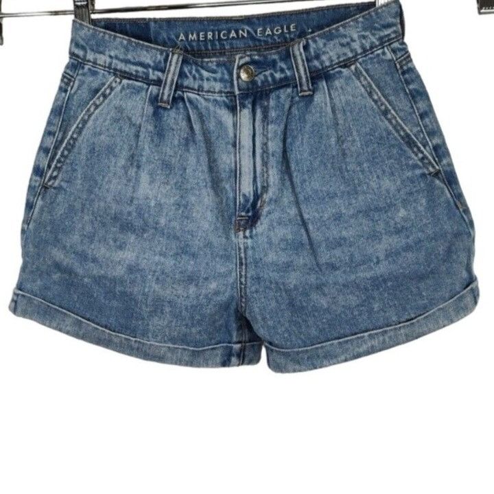 American Eagle Outfitters American Eagle AEO Cuffed Pleated Denim Jean Shorts Size 0 Size 25" / US 0 / IT 36 - 1 Thumbnail