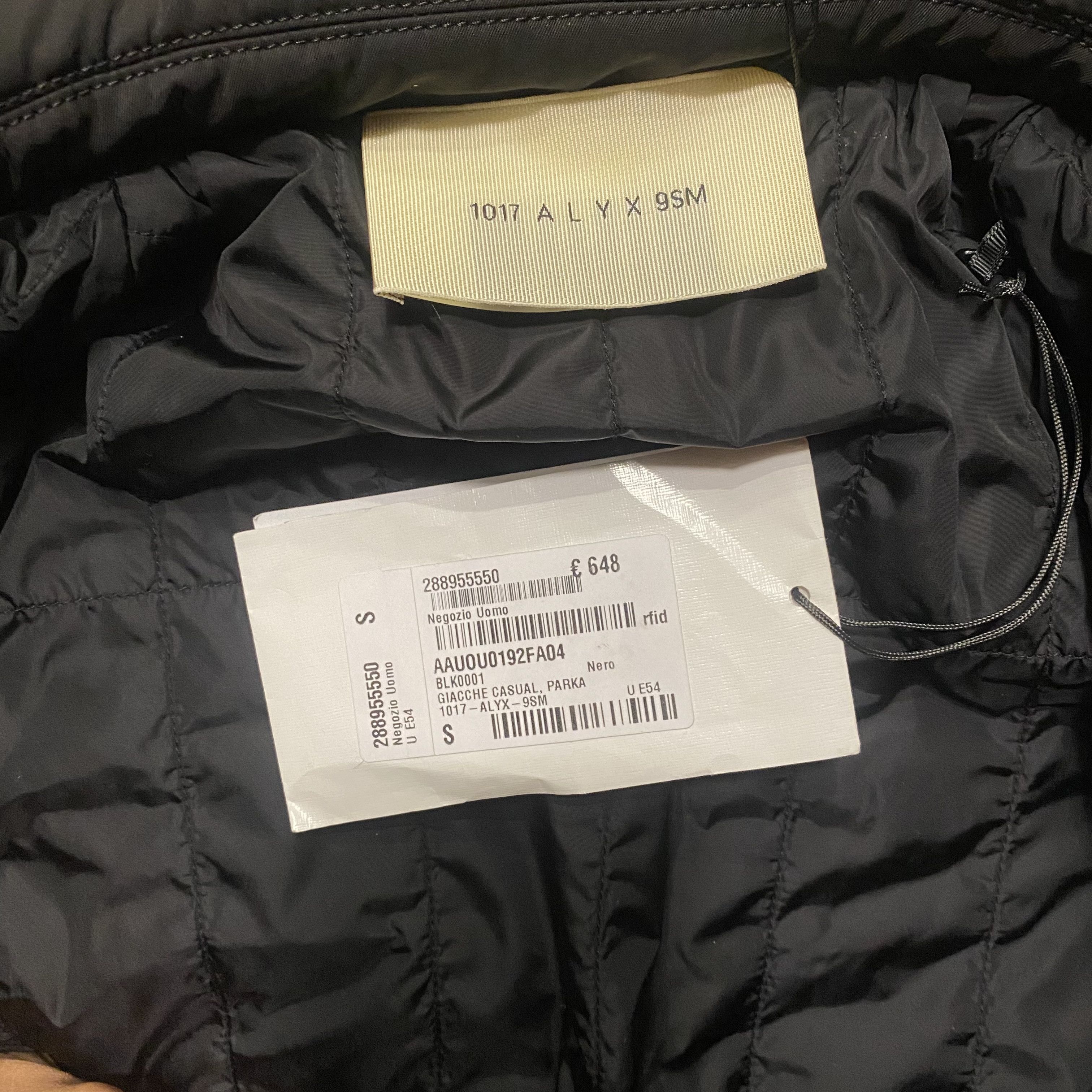 1017 ALYX 9SM Retail $700 Size US S / EU 44-46 / 1 - 10 Thumbnail