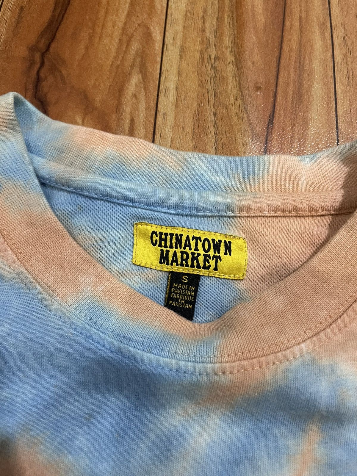 Market Longsleeve Chinatown Size US L / EU 52-54 / 3 - 2 Thumbnail