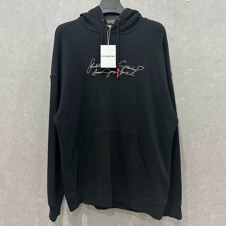 Givenchy Givenchy Black Large Hole Sweatshirt Size US XS / EU 42 / 0 - 1 Thumbnail