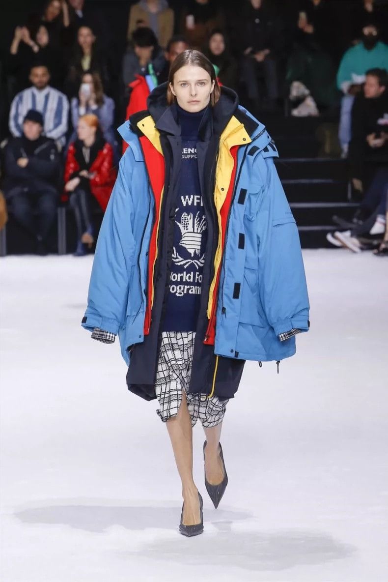 Balenciaga FW18 Show WFP World Food Programme Co-branded Tu
