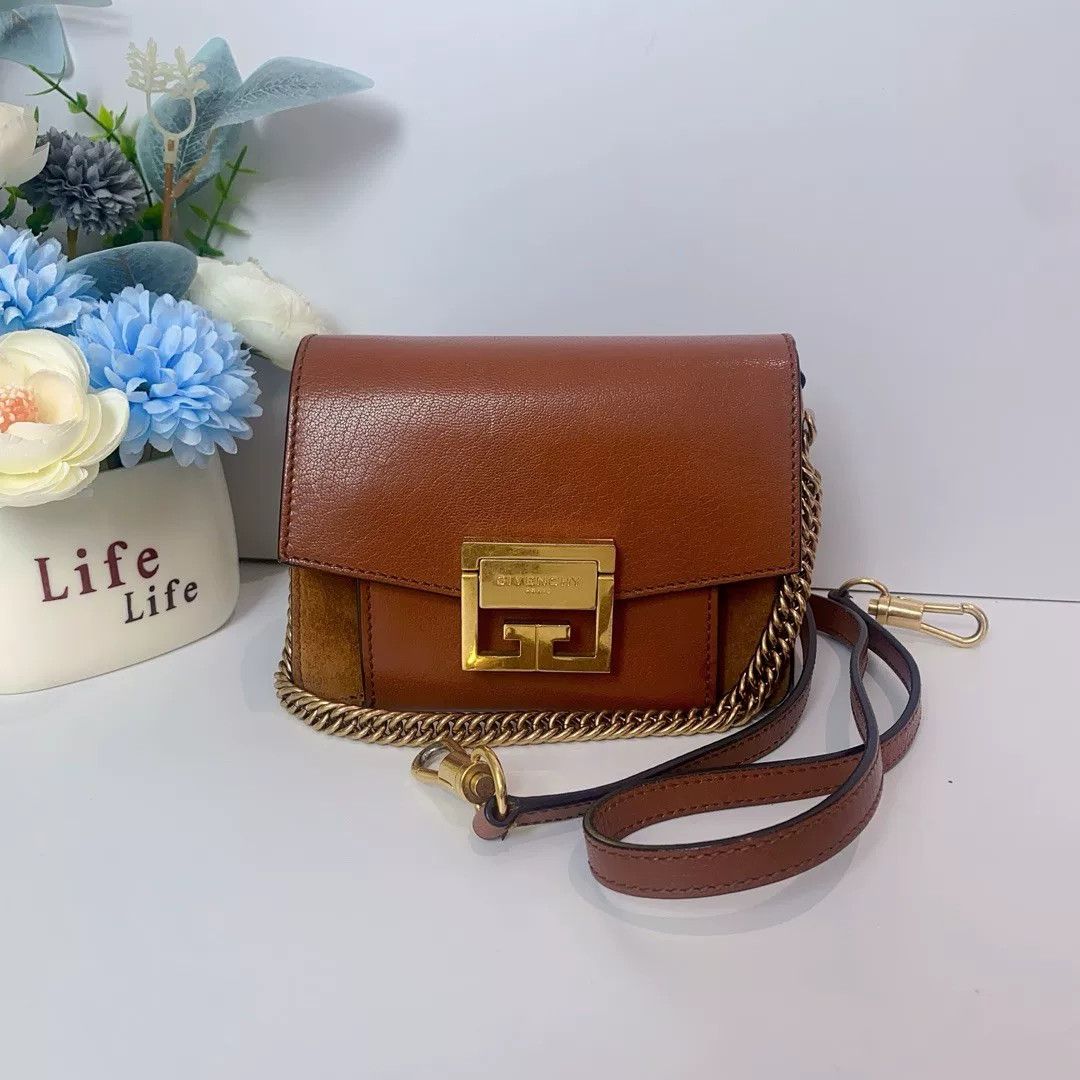 Givenchy Pre-loved Bag Very good condition Size ONE SIZE - 1 Thumbnail