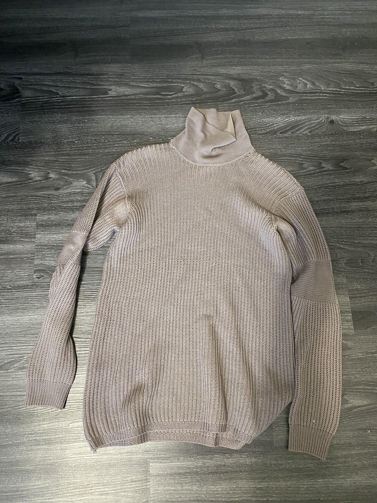 Rick Owens FWO4 Queen "mens" Turtleneck Size US M / EU 48-50 / 2 - 1 Thumbnail