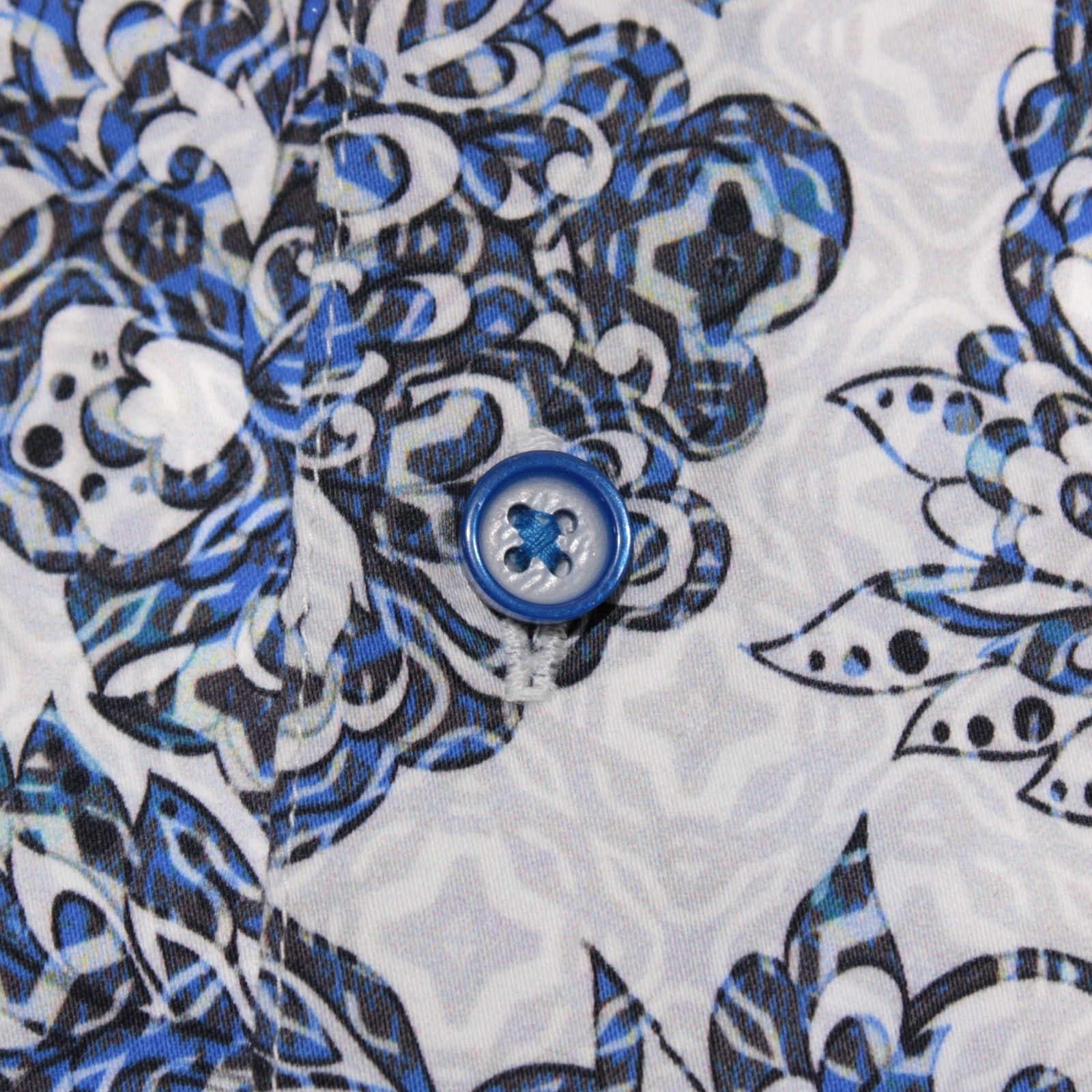 Robert Graham Robert Graham New with tags Shirt Size XL US In Blue Size US XL / EU 56 / 4 - 2 Thumbnail