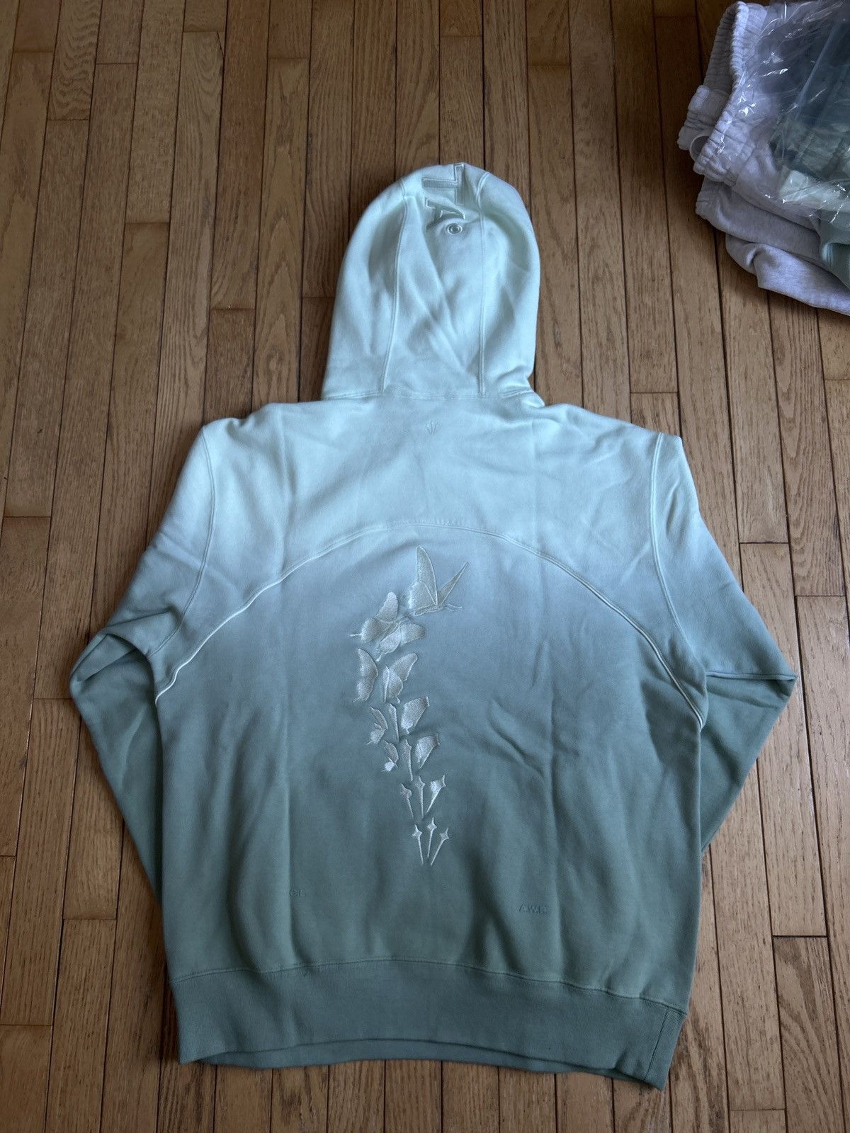 NOCTA Nocta Gradient Butterfly Hoodie Size US L / EU 52-54 / 3 - 2 Thumbnail