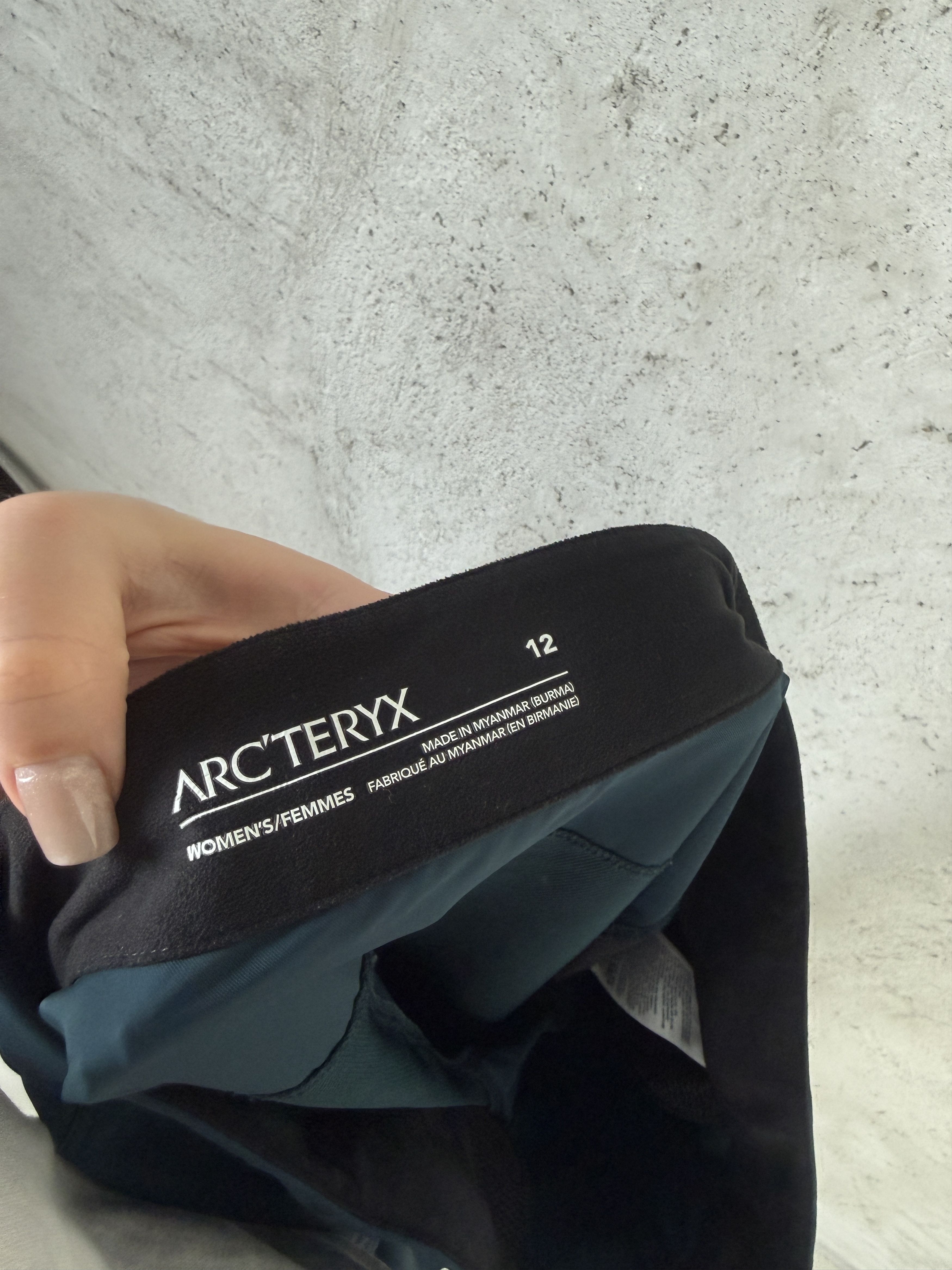 Arc'teryx Arc'Teryx Sigma FL Pants women gorpcore outdoor Size 30" / US 8 / IT 44 - 5 Thumbnail