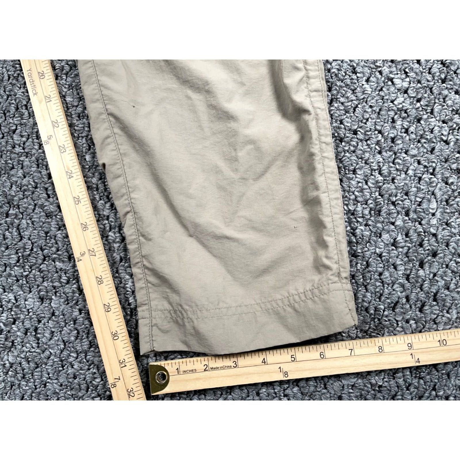 Vintage REI Co-Op Cargo Pants Women's 10 Beige Sahara Convertible Lightweight UPF 30+ Pants Women 10 Beige Sahara Convertible Lightweight UPF 30+ Size 32" / US 10 / IT 46 - 7 Thumbnail