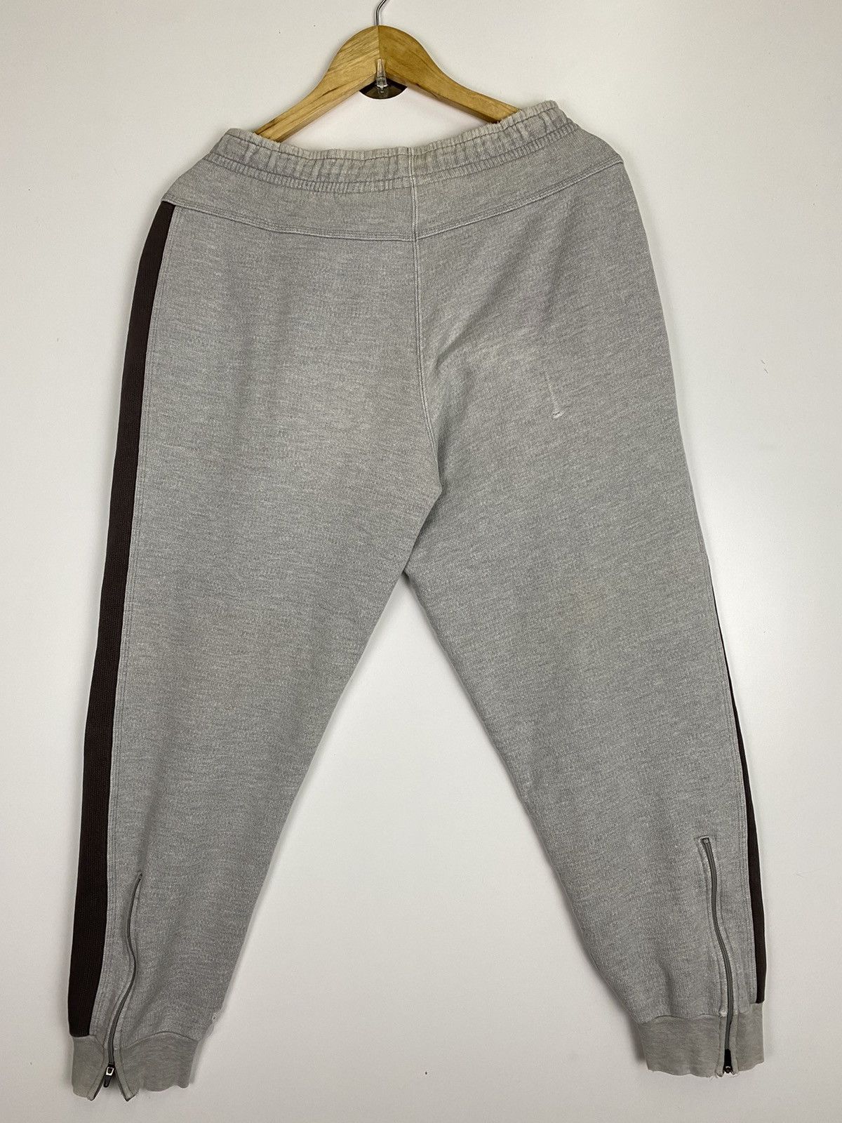 Nike × Vintage 90s Vintage Nike Sweatpants Swoosh Size US 34 / EU 50 - 2 Thumbnail