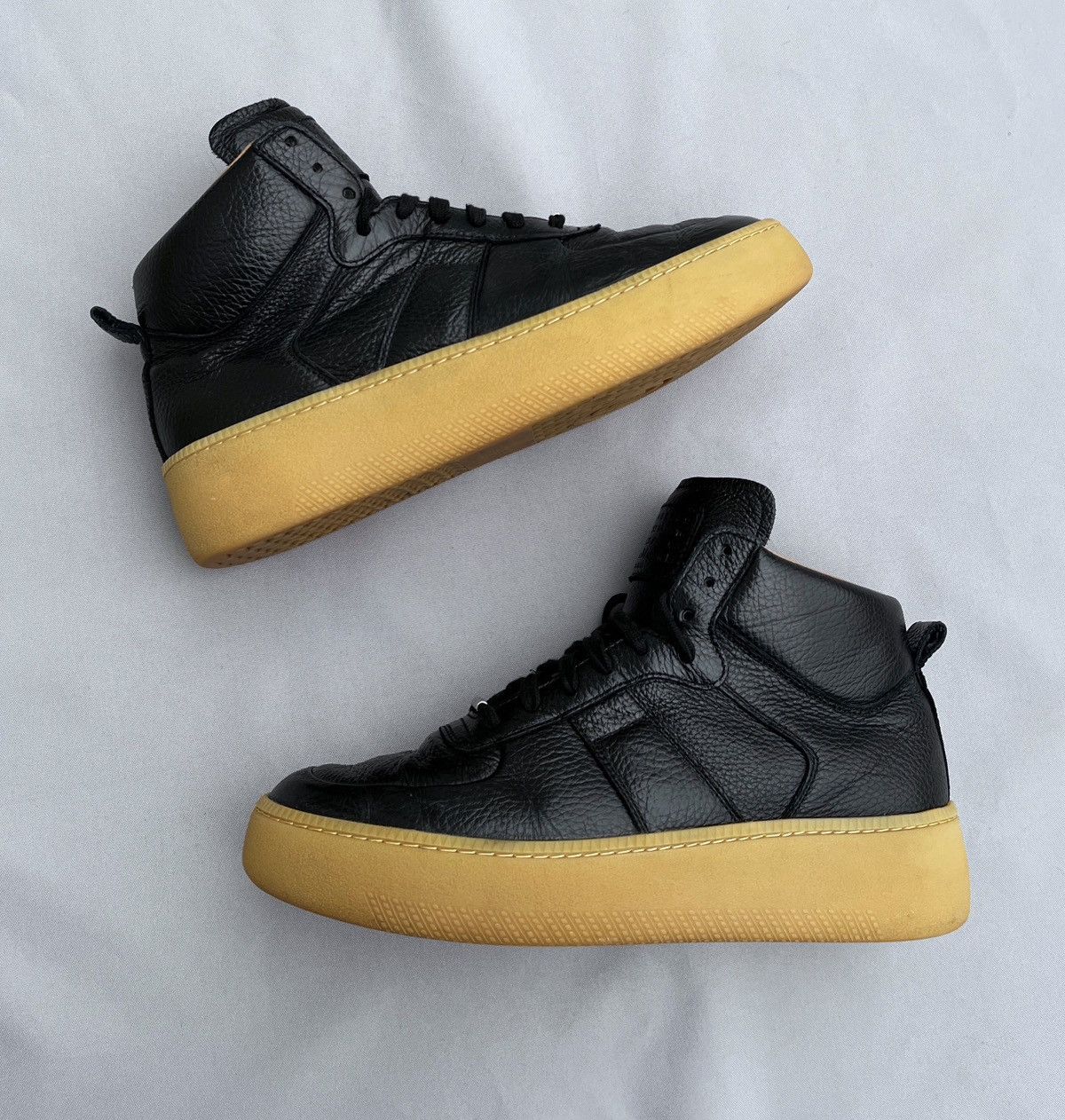 Maison Margiela 🔥Rare MAISON MARTIN MARGIELA 22 High Air Force 1 Sneakers Size US 9 / EU 42 - 24 Thumbnail
