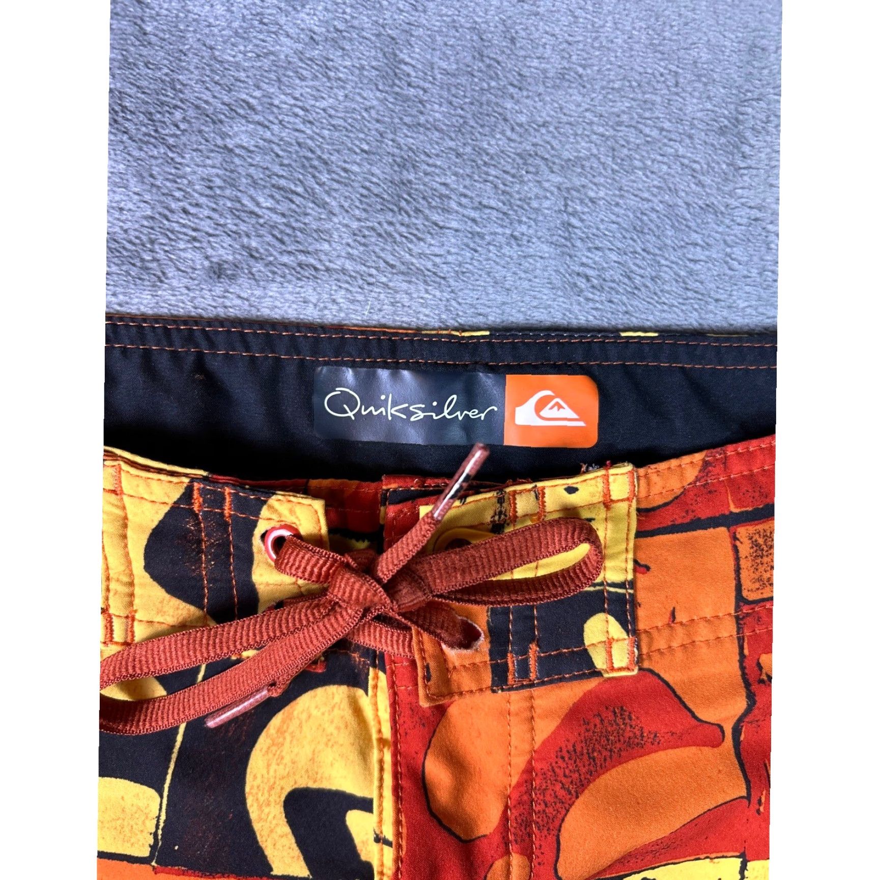 Quiksilver Quiksilver Board Shorts Mens Size 33 Orange Patchwork Print Geometric Drawstring Pocket Surfing Bottom Size US 33 - 2 Thumbnail