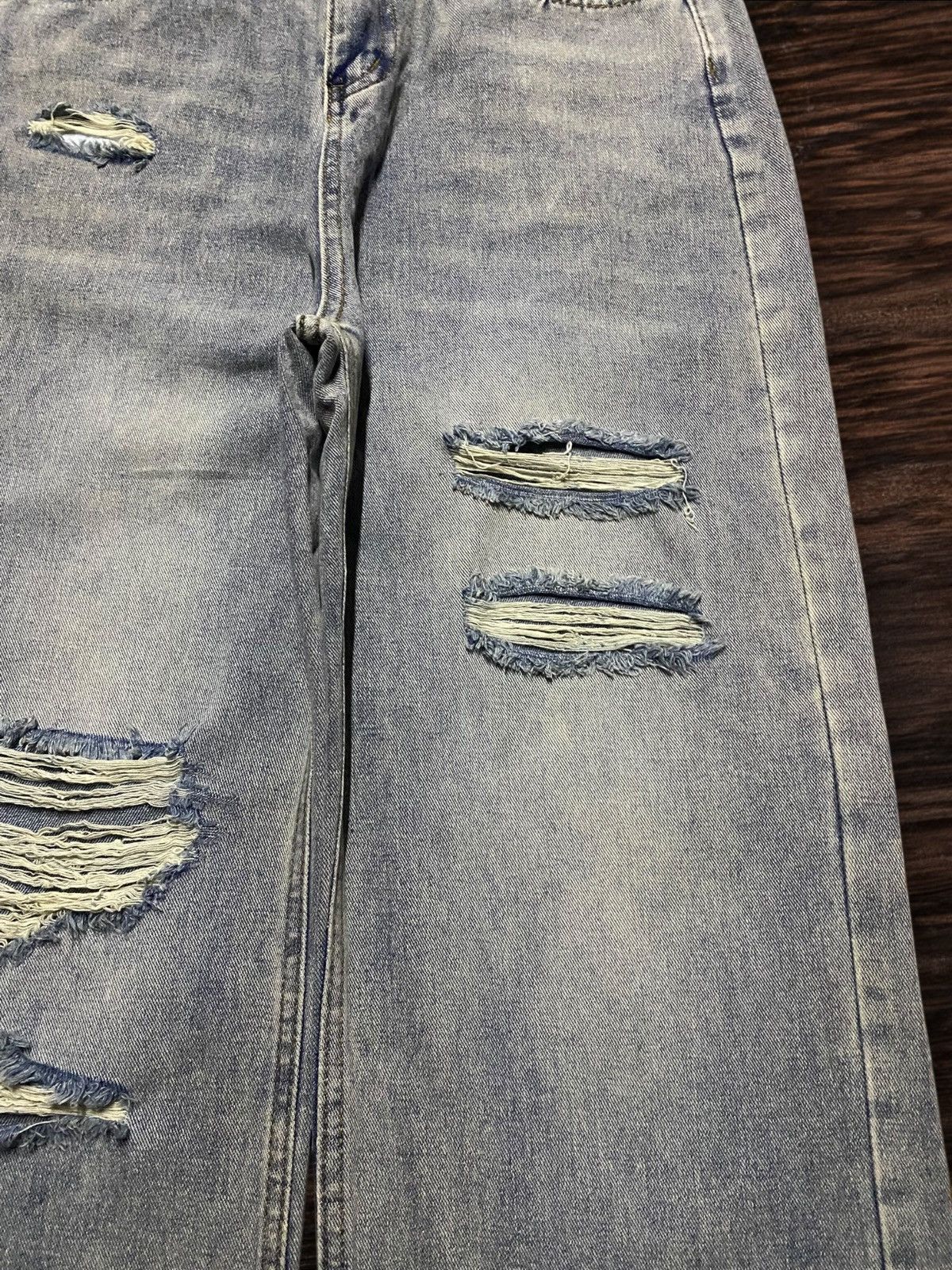 Japanese Brand Vintage Japanese Brand Adjust Waist Distressed Baggy Jeans Size 28" / US 6 / IT 42 - 8 Thumbnail