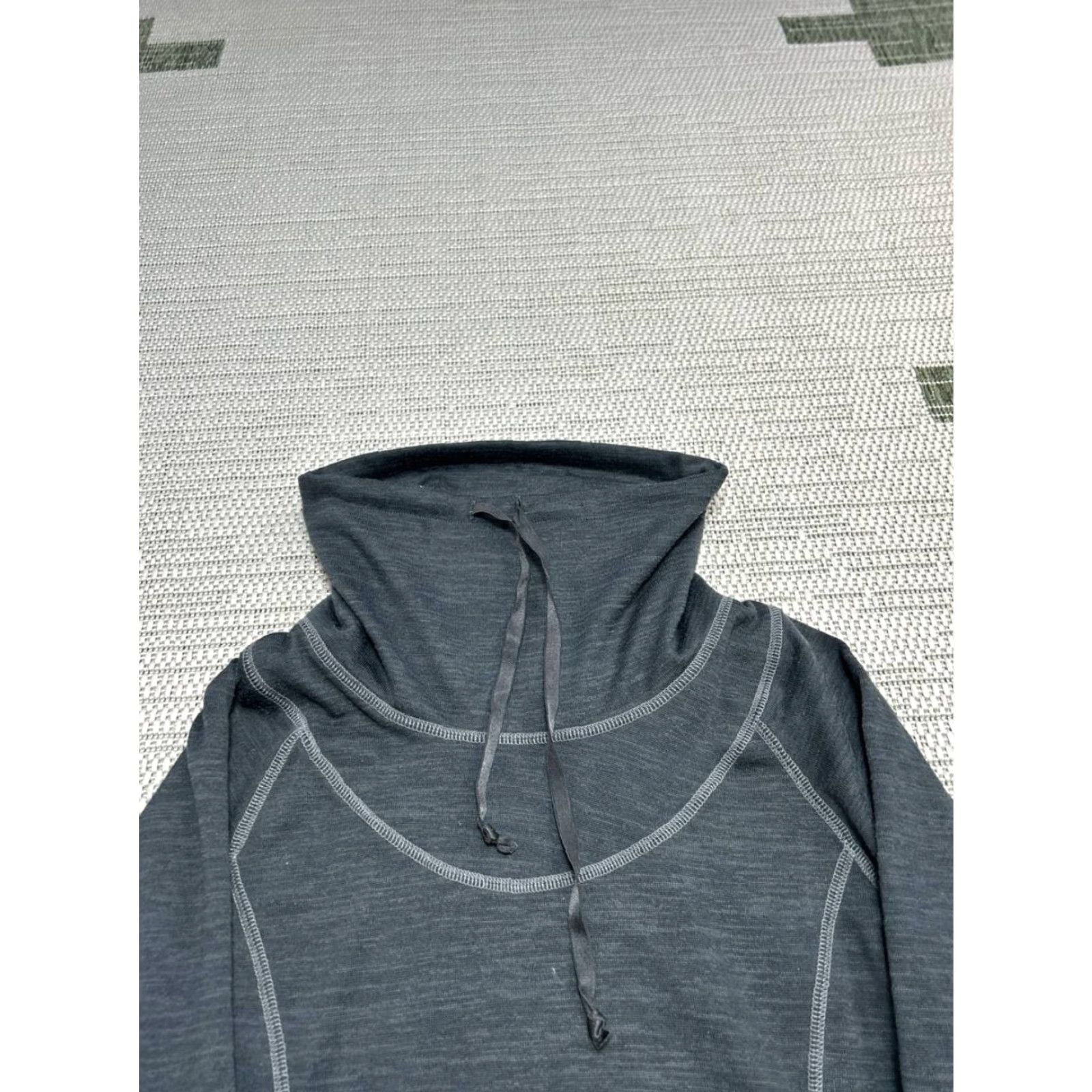 Vintage Kuhl Dress Womens Medium Gray Blouson Pullover Dress Adult M Gray Blouson Pullover Knit Logo Knee Length Cowl Neck Casual Mens Womens Boys Girls Size M / US 6-8 / IT 42-44 - 2 Thumbnail