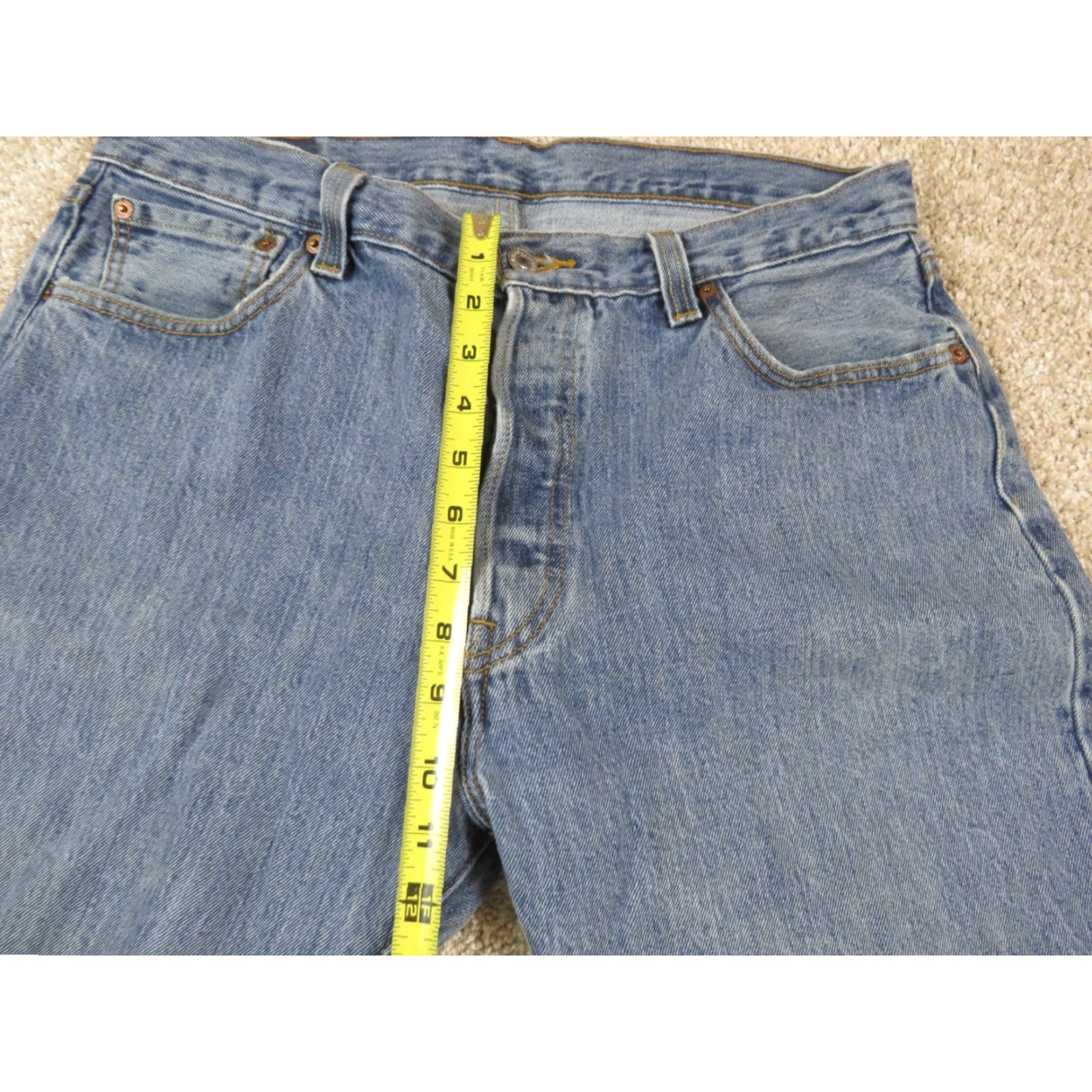 Levi's VINTAGE Levi's 501 Jeans Straight Leg Button Fly Blue 35X30 Men Adults Regular 30 Red Tab 90s USA Size US 35 - 4 Thumbnail
