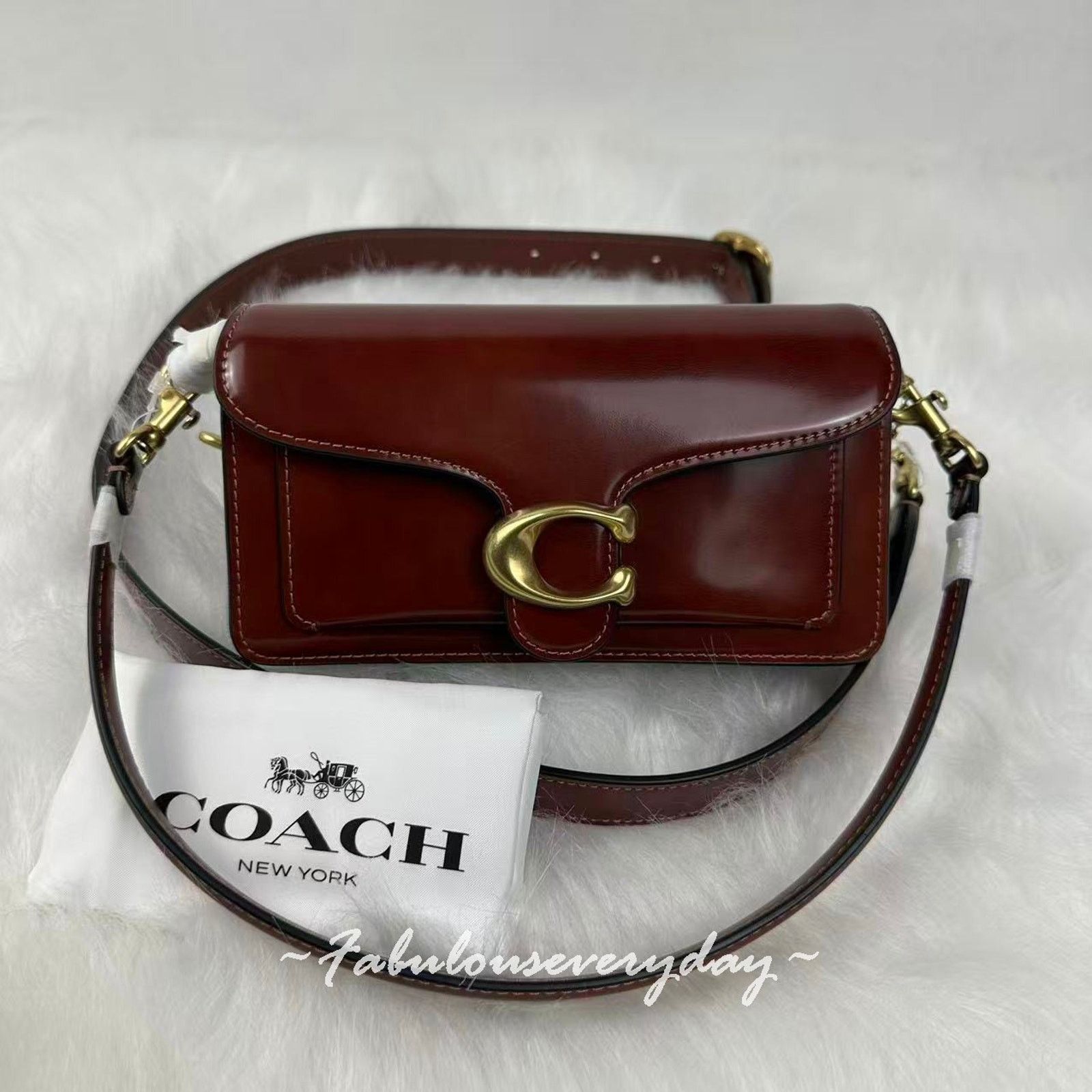 Coach COACH Tabby Bag 20 Crossbody Leather/Brass/Dark Neutral Size ONE SIZE - 1 Thumbnail
