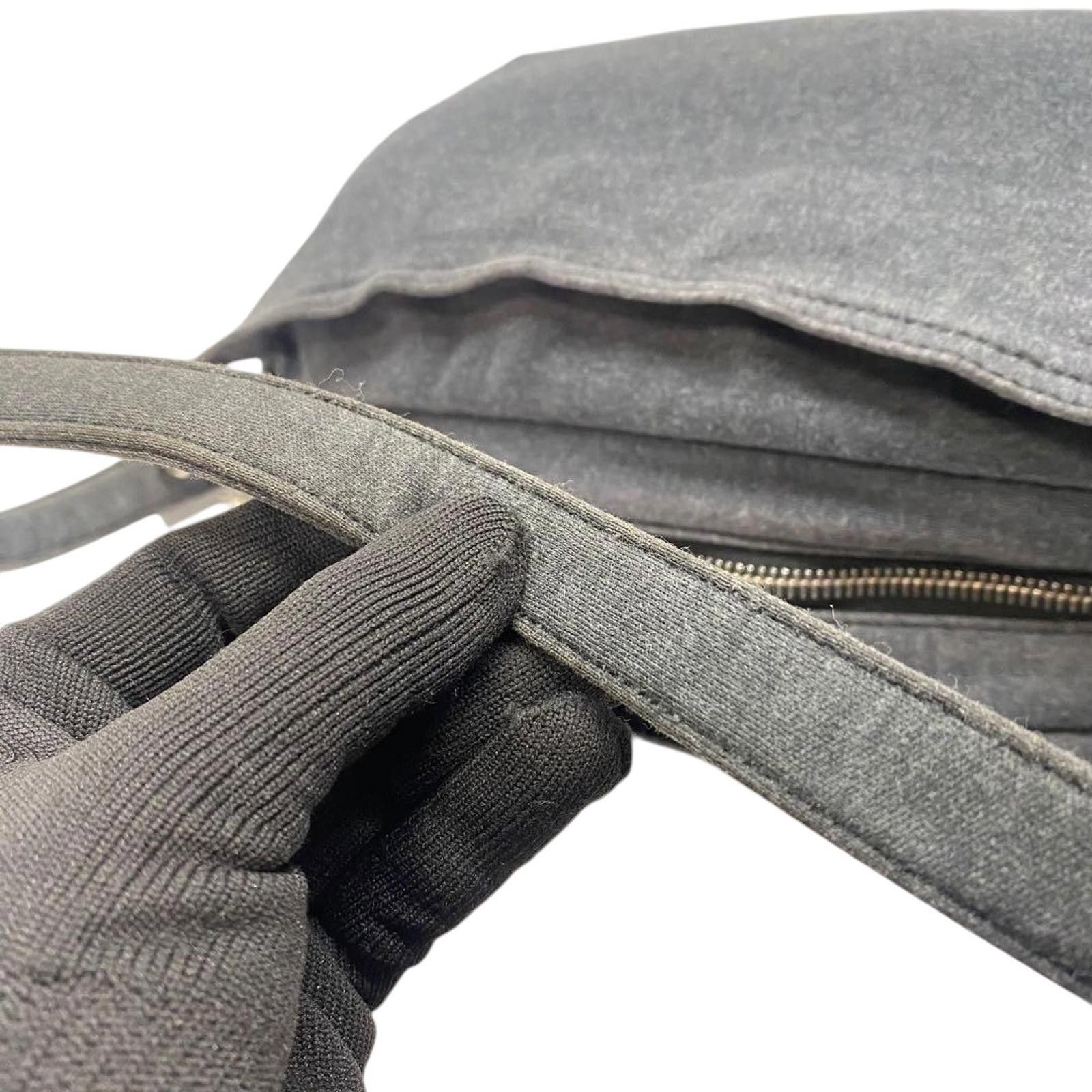 Fendi Fendi - Grey Fabric Baguette Shoulder Bag Size ONE SIZE - 4 Thumbnail