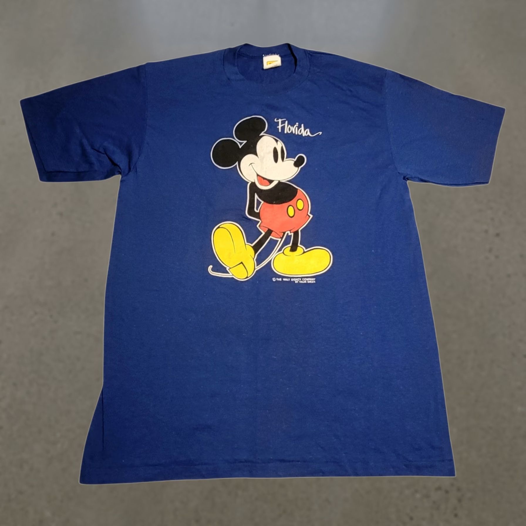 Disney Vintage Tokyo Disneyland Mickey Mouse T-Shirt | Grailed