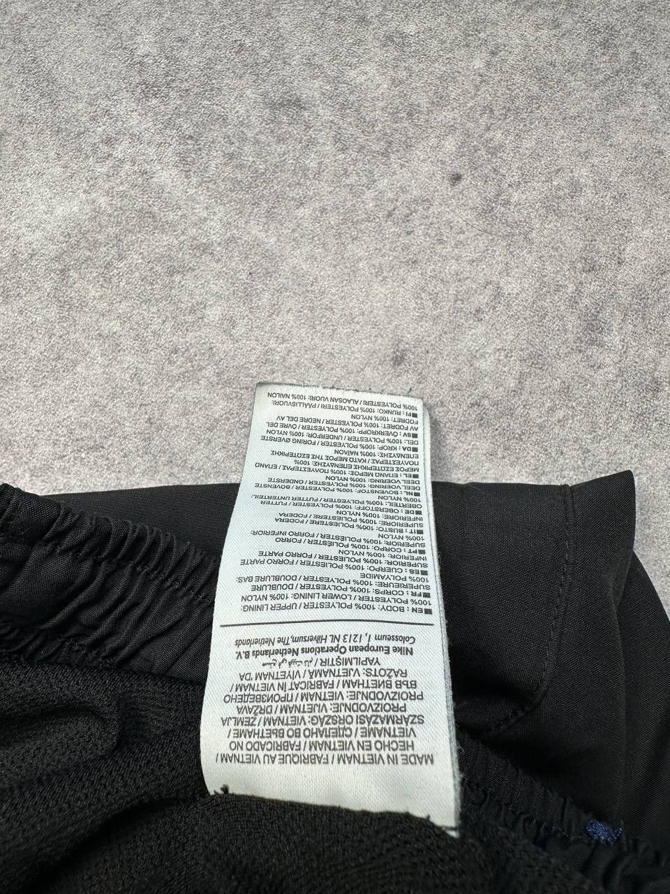 Nike Nike Nylon Track Pants, Size M – Classic Sportswear Size US 32 / EU 48 - 5 Thumbnail
