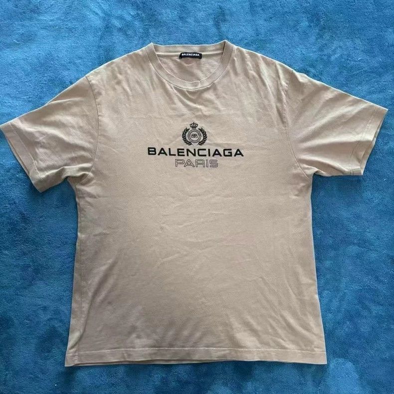 Balenciaga Balenciaga Crown Short Sleeve Size US M / EU 48-50 / 2 - 1 Thumbnail