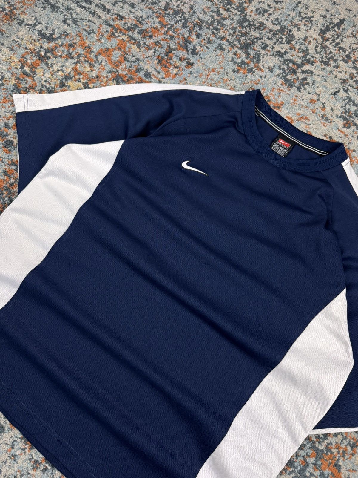 Nike Vintage 90s Nike football soccer blokecore style jersey tee Size US L / EU 52-54 / 3 - 3 Thumbnail