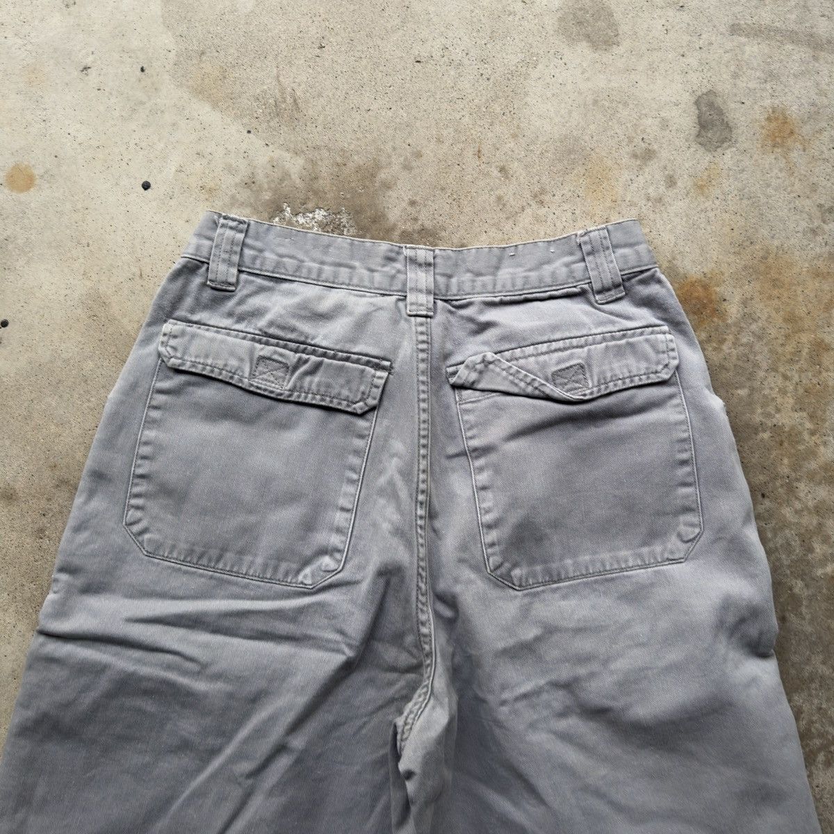 Vintage VINTAGE Y2K OTB BAGGY SKATER CARGO SHORTS Size US 26 / EU 42 - 5 Thumbnail
