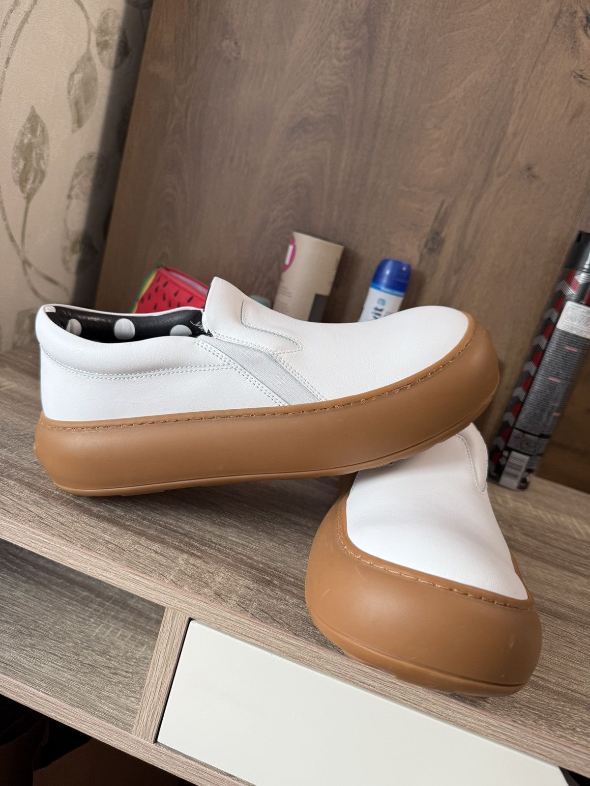 Moschino Moschino oversized-sole trainers Size US 11 / EU 44 - 2 Thumbnail
