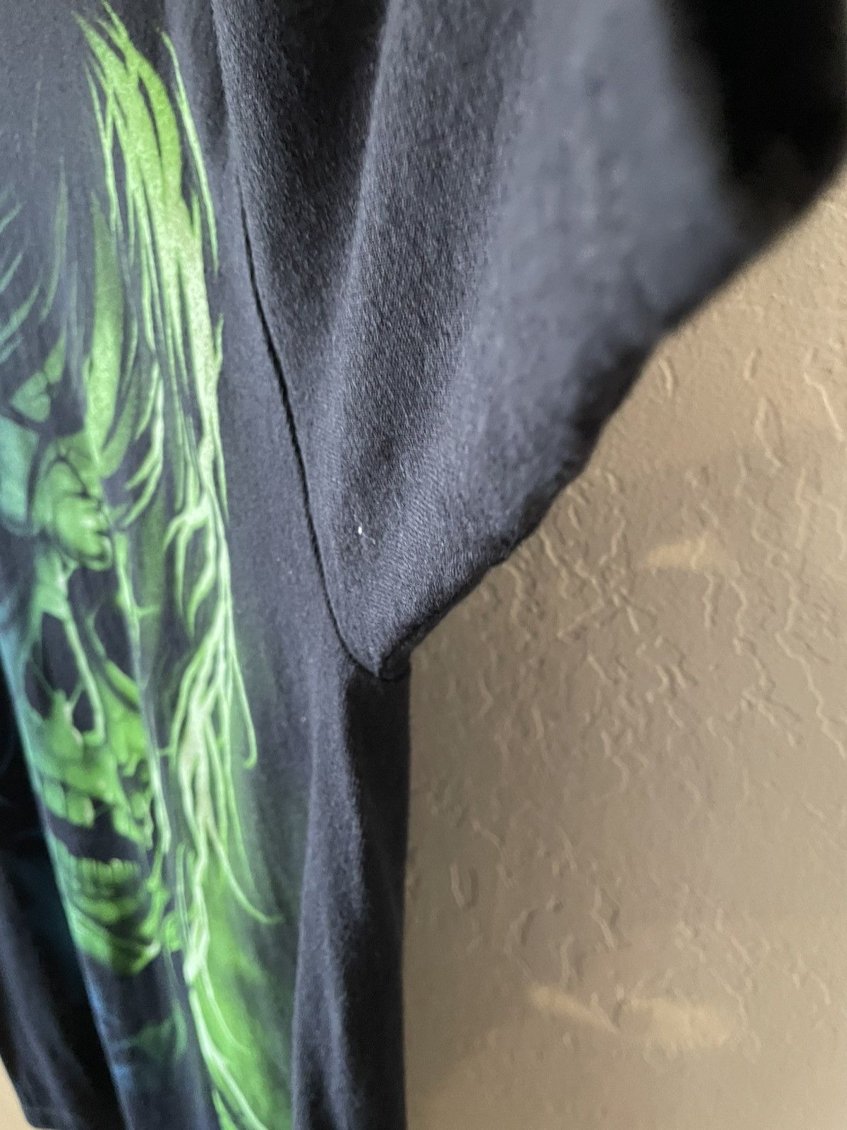 Liquid Blue Vintage 2000s Y2K Liquid Blue Zombie T-shirt Xl 24.5 X 31 Size US XL / EU 56 / 4 - 4 Thumbnail