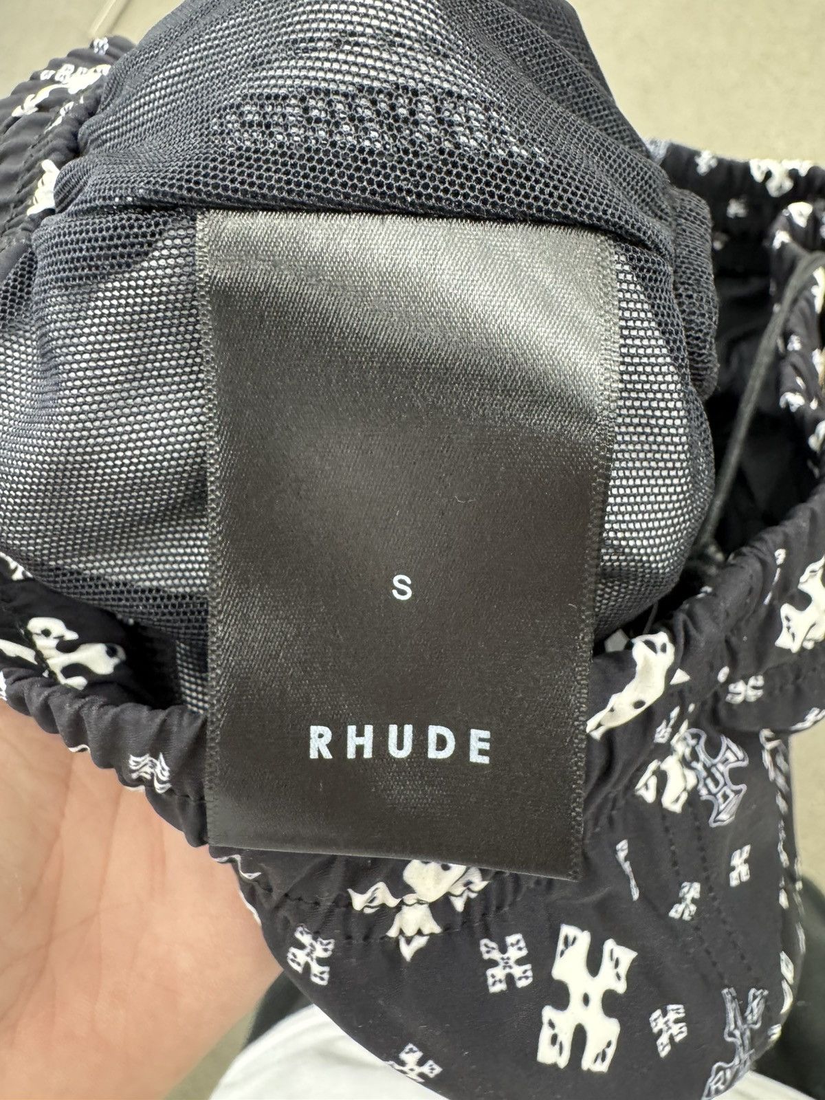 Rhude Rhude Cross Bandana Swim Short Black Size US 30 / EU 46 - 4 Thumbnail