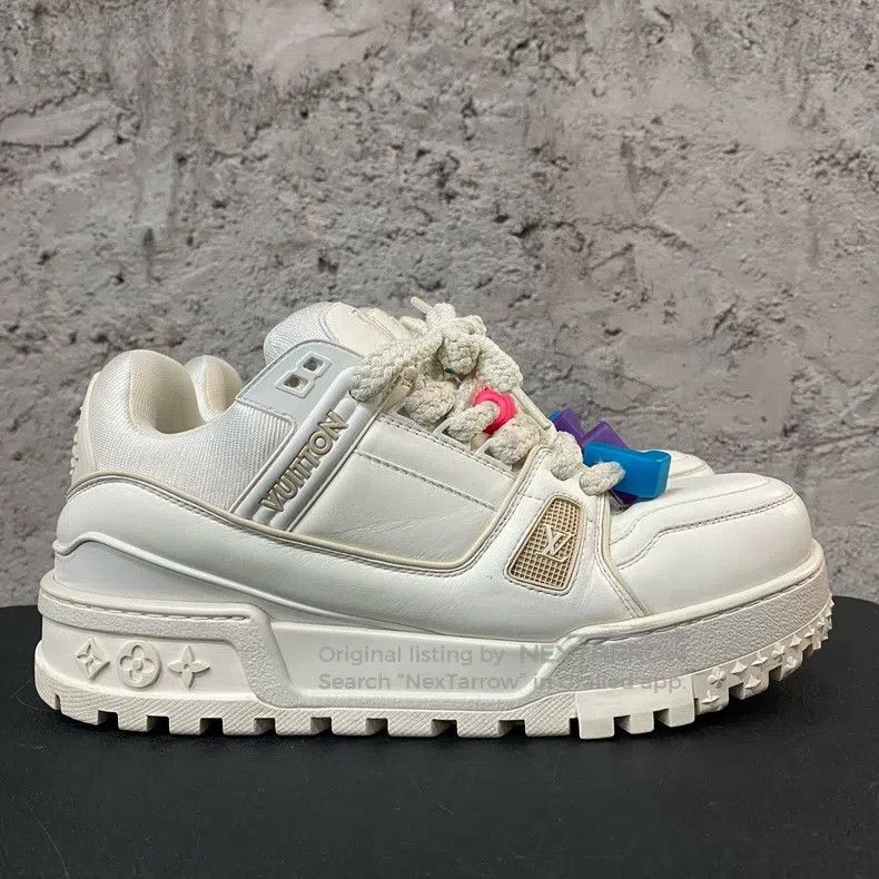 Louis Vuitton White chubby shoes