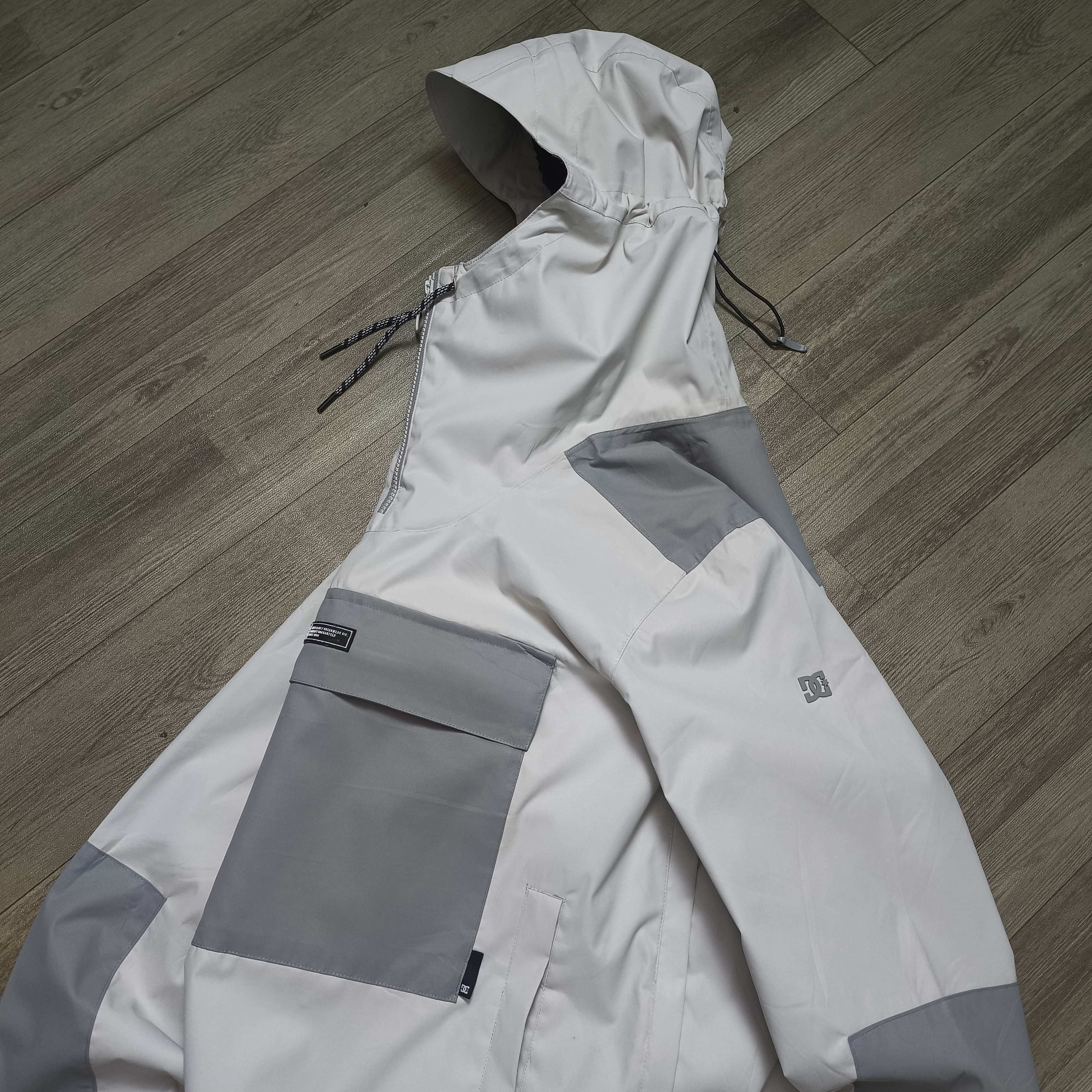 DC DC Shoes Rampart Technical Anorak Snow Jacket Pocketable Size US L / EU 52-54 / 3 - 16 Thumbnail