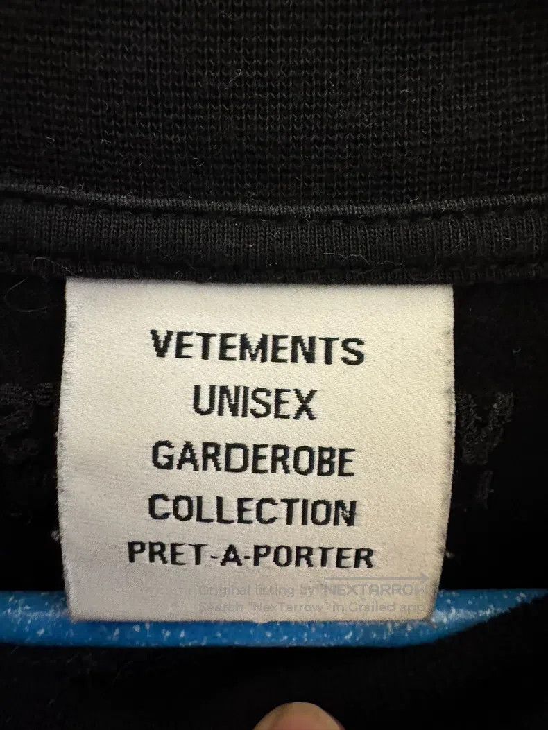 Vetements VETEMENTS Parody short-sleeve Size US S / EU 44-46 / 1 - 4 Thumbnail