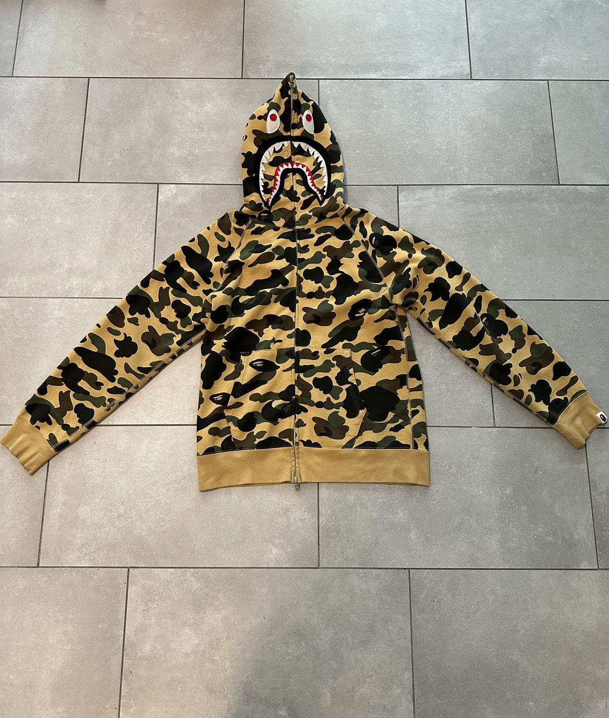 Bape grailed hotsell