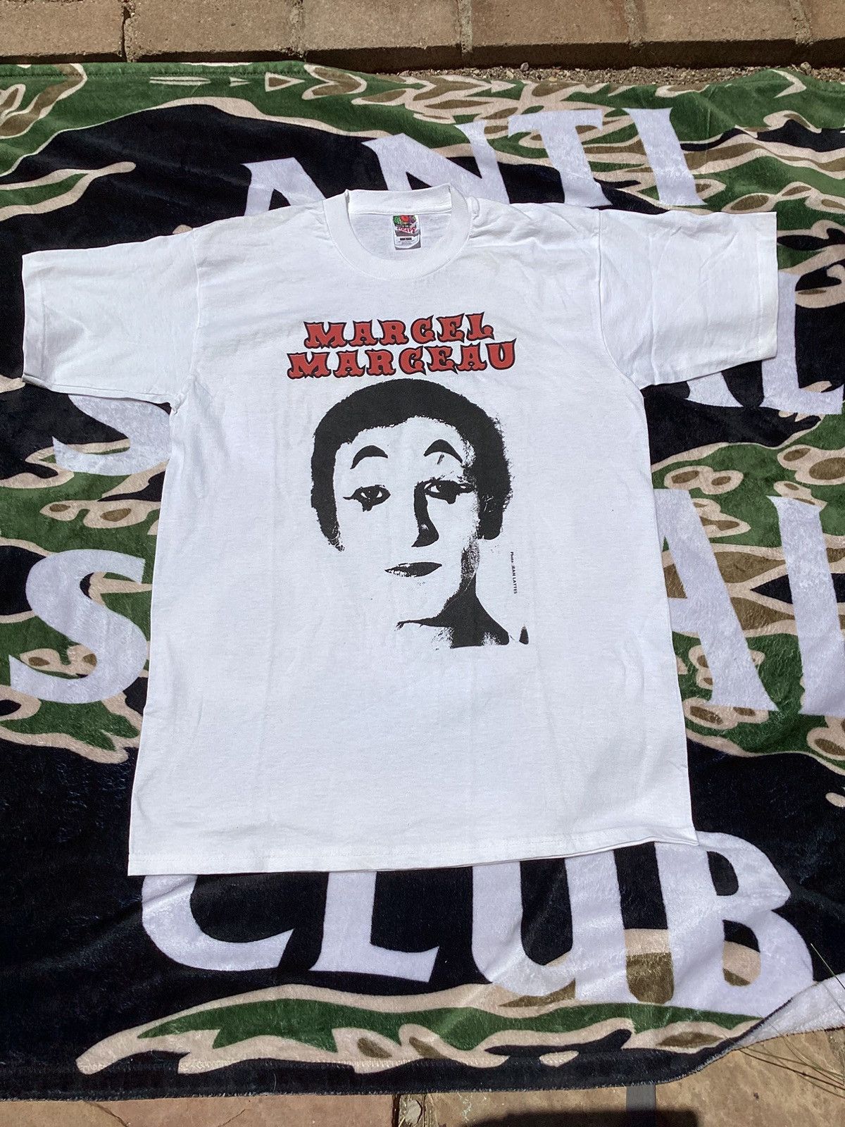 Vintage Vintage Marcel Marceau Mime 1998 North American tour tshirt Size US L / EU 52-54 / 3 - 1 Thumbnail
