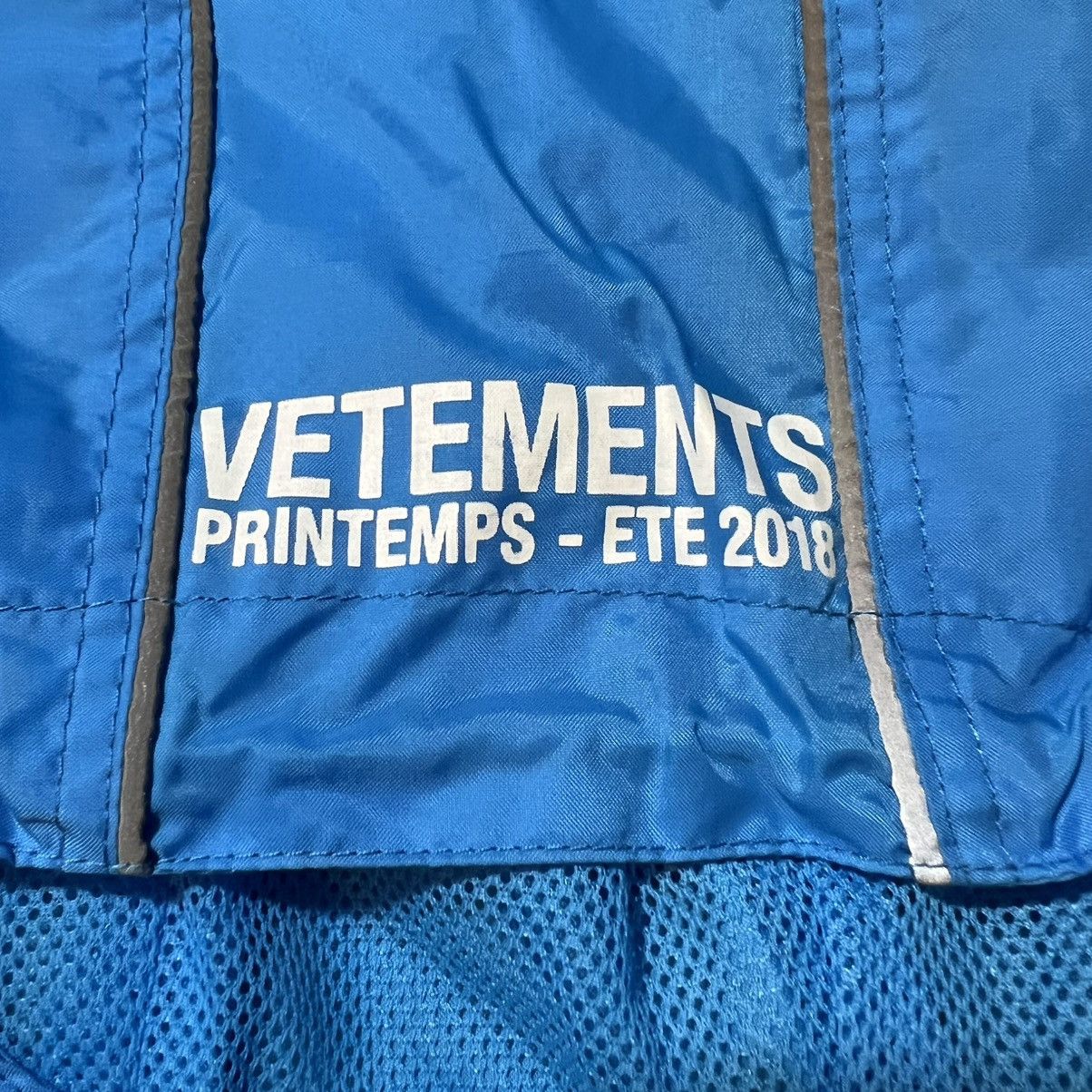 Vetements Vetements SS18 Pullover Windbreaker Anorak Blue Size US S / EU 44-46 / 1 - 8 Thumbnail