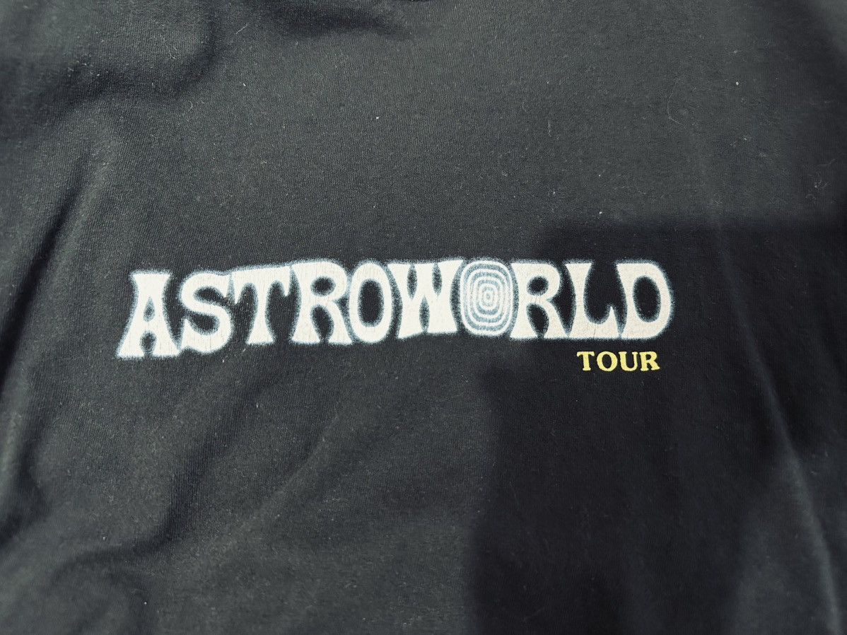 Travis Scott Astroworld Tour Tee Size US XXL / EU 58 / 5 - 7 Thumbnail