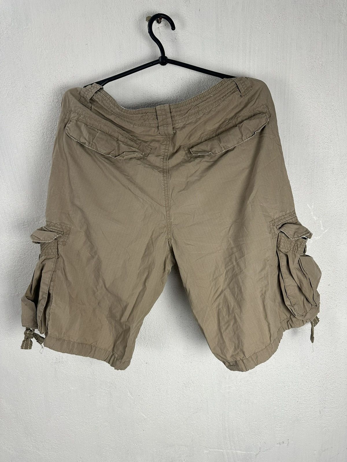 Nike Vintage Nike Y2K Style Cargo Shorts Size US 33 - 10 Thumbnail