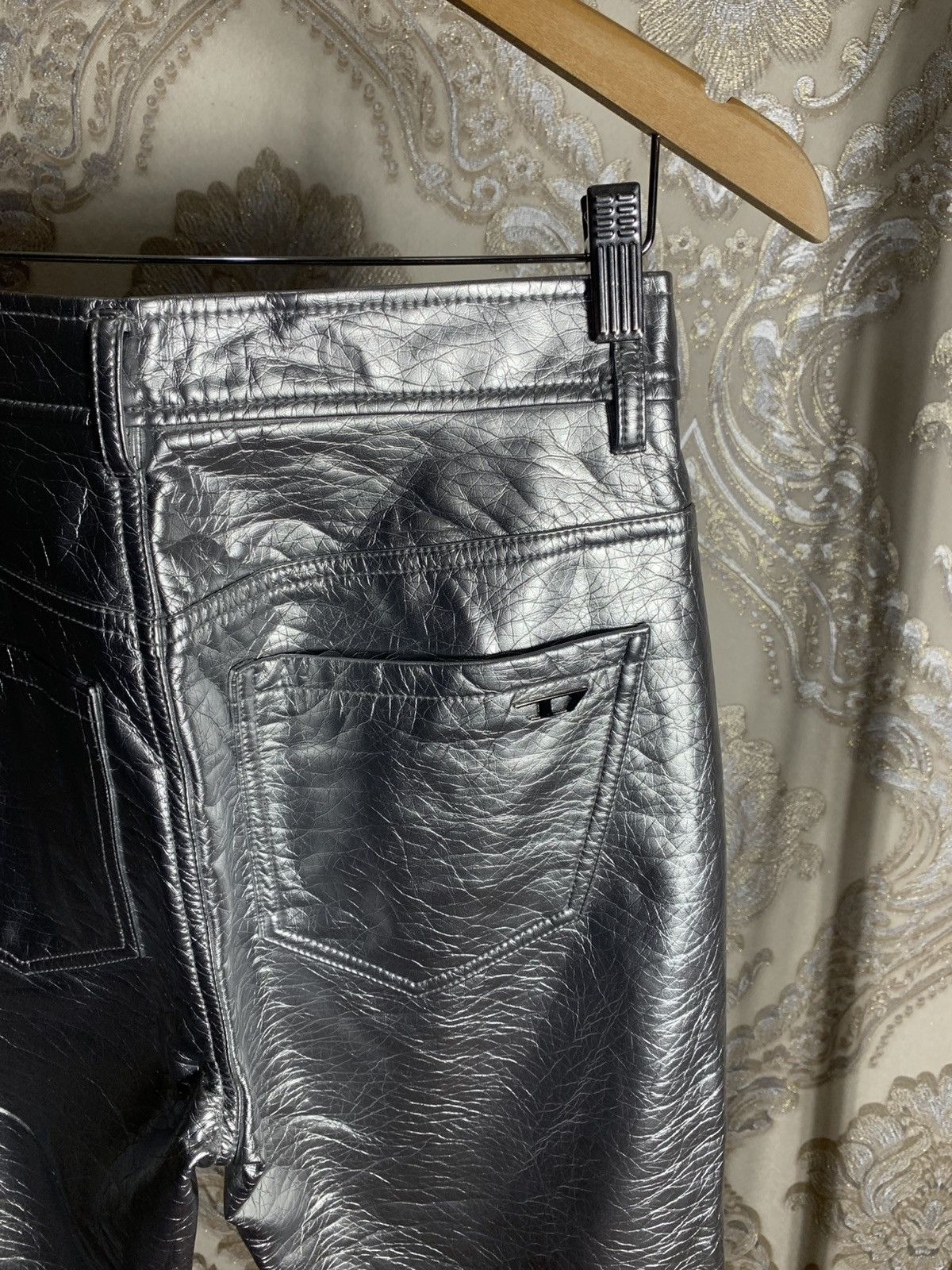 Diesel Black Gold VINTAGE DIESEL DESIGNER P-ARCY PANTS SILVER JAPAN STYLE Y2K Size 27" / US 4 / IT 40 - 7 Thumbnail