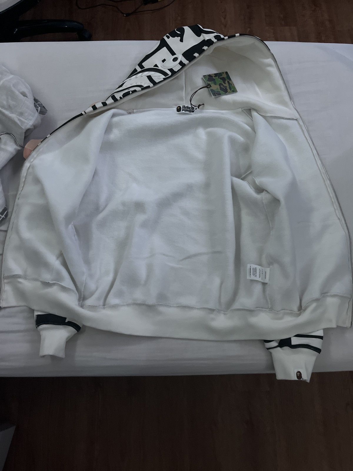 Bape BAPE Lux Sport Pattern Shark Full Zip Hoodie 'Ivory' Size US M / EU 48-50 / 2 - 6 Thumbnail