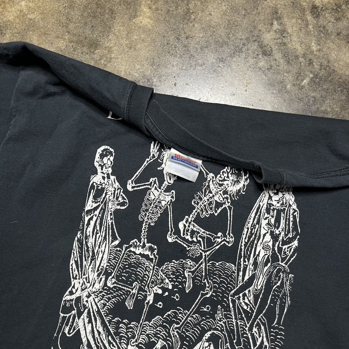 Vintage vintage dead can dance skeleton band tshirt Size US L / EU 52-54 / 3 - 5 Thumbnail