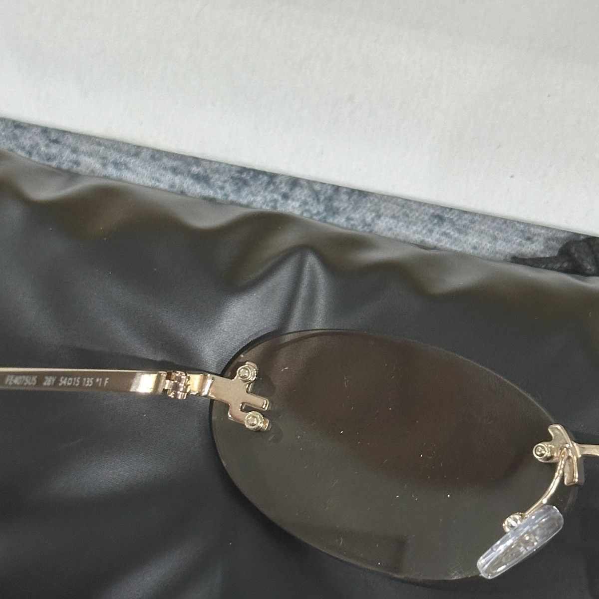 Fendi FENDI FE4075US 28Y SUNGLASSES Size ONE SIZE - 6 Thumbnail