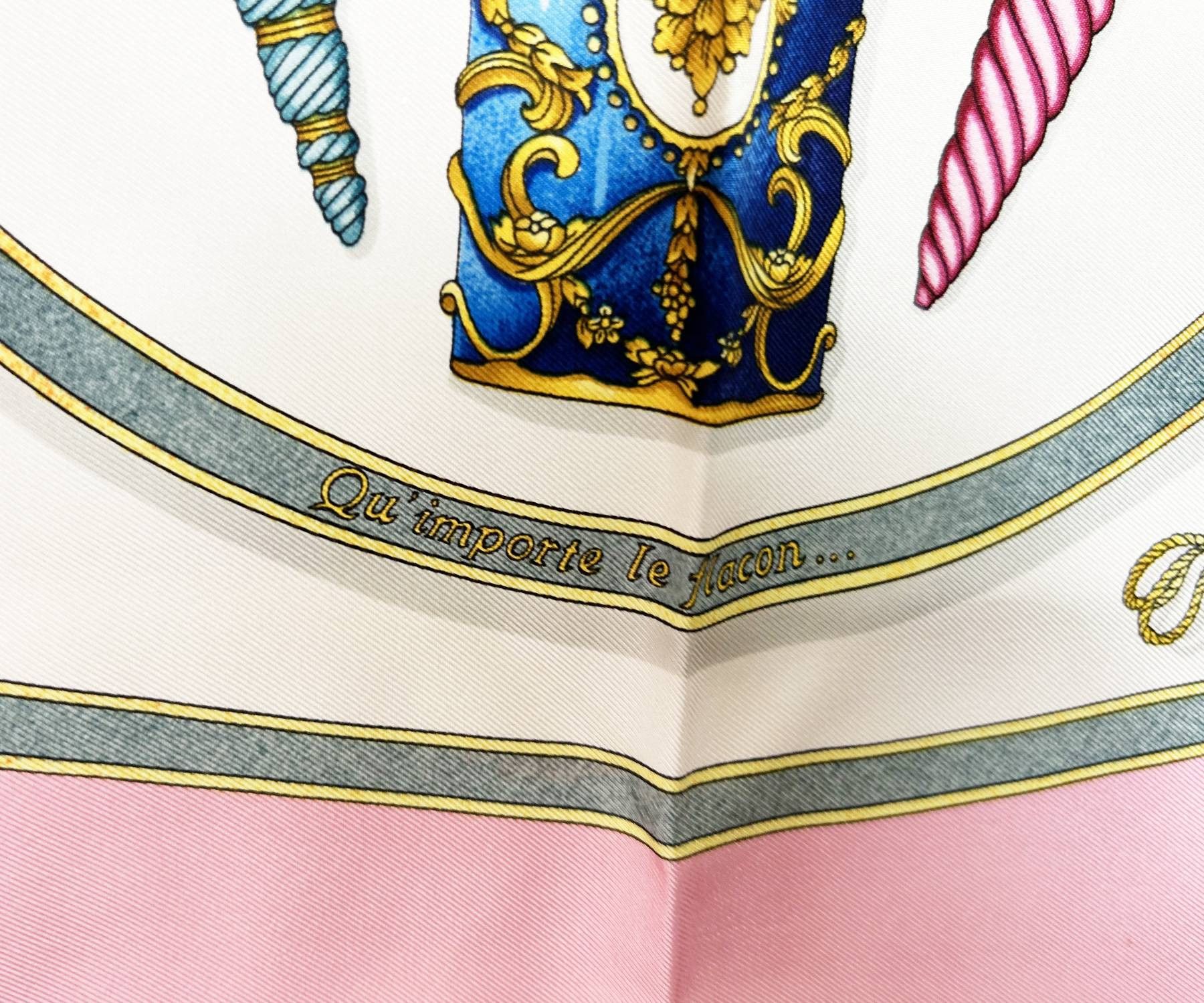 Hermes Hermes Vintage Pink Blue perfume Qu Importe le Flacon Scarf Size ONE SIZE - 4 Thumbnail