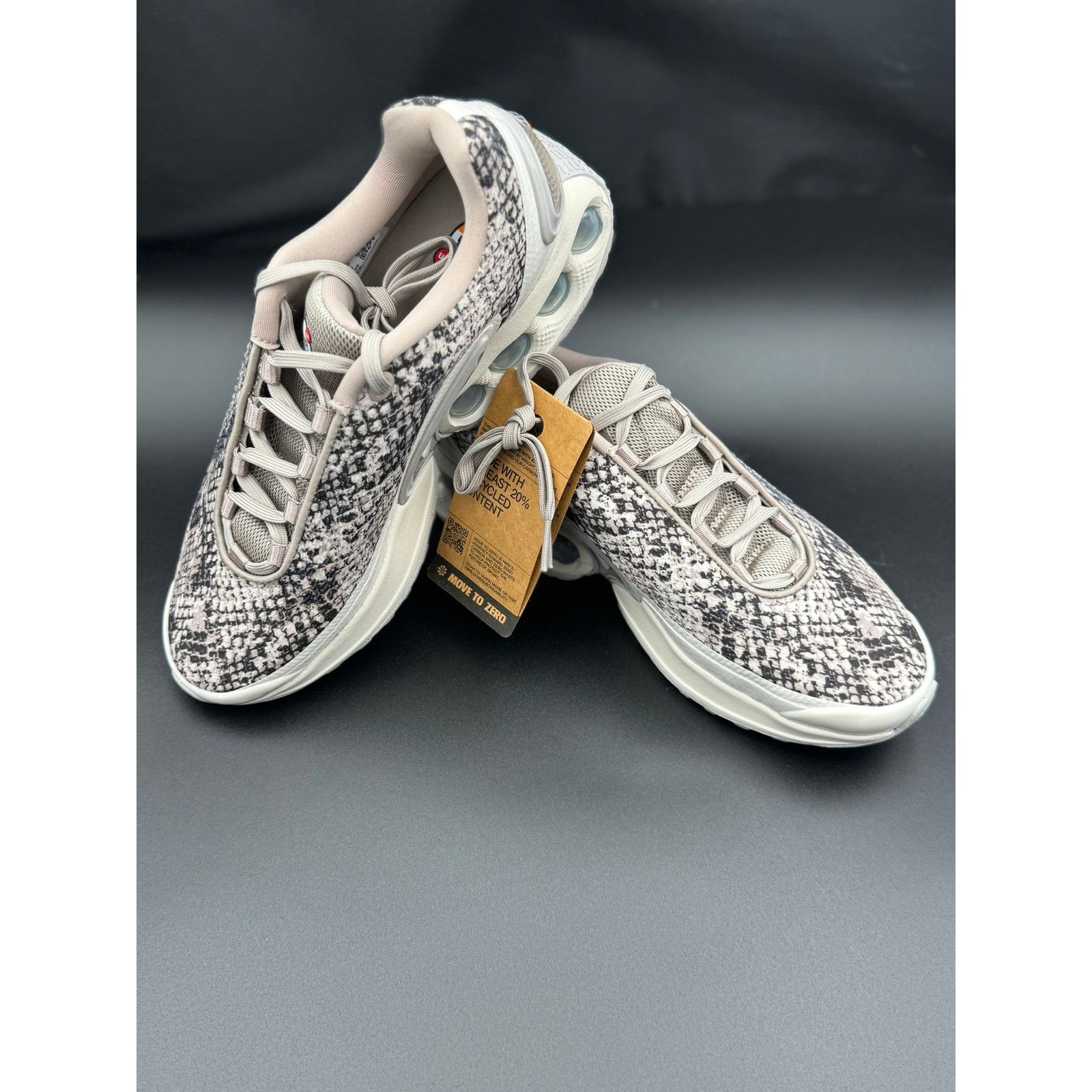 Nike Nike Woman’s Air Max DN 'Snakeskin' HF5512-200 Sz 8 Size ONE SIZE - 5 Thumbnail